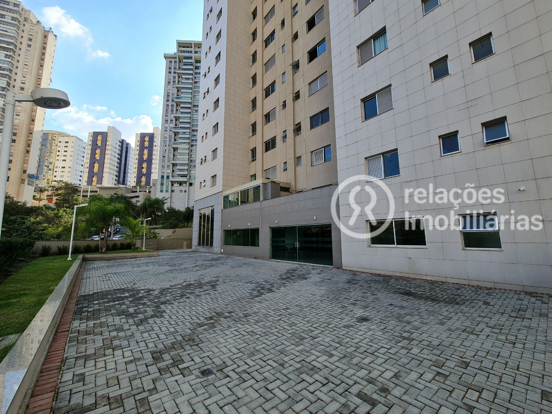 Apartamento para alugar com 2 quartos, 72m² - Foto 48