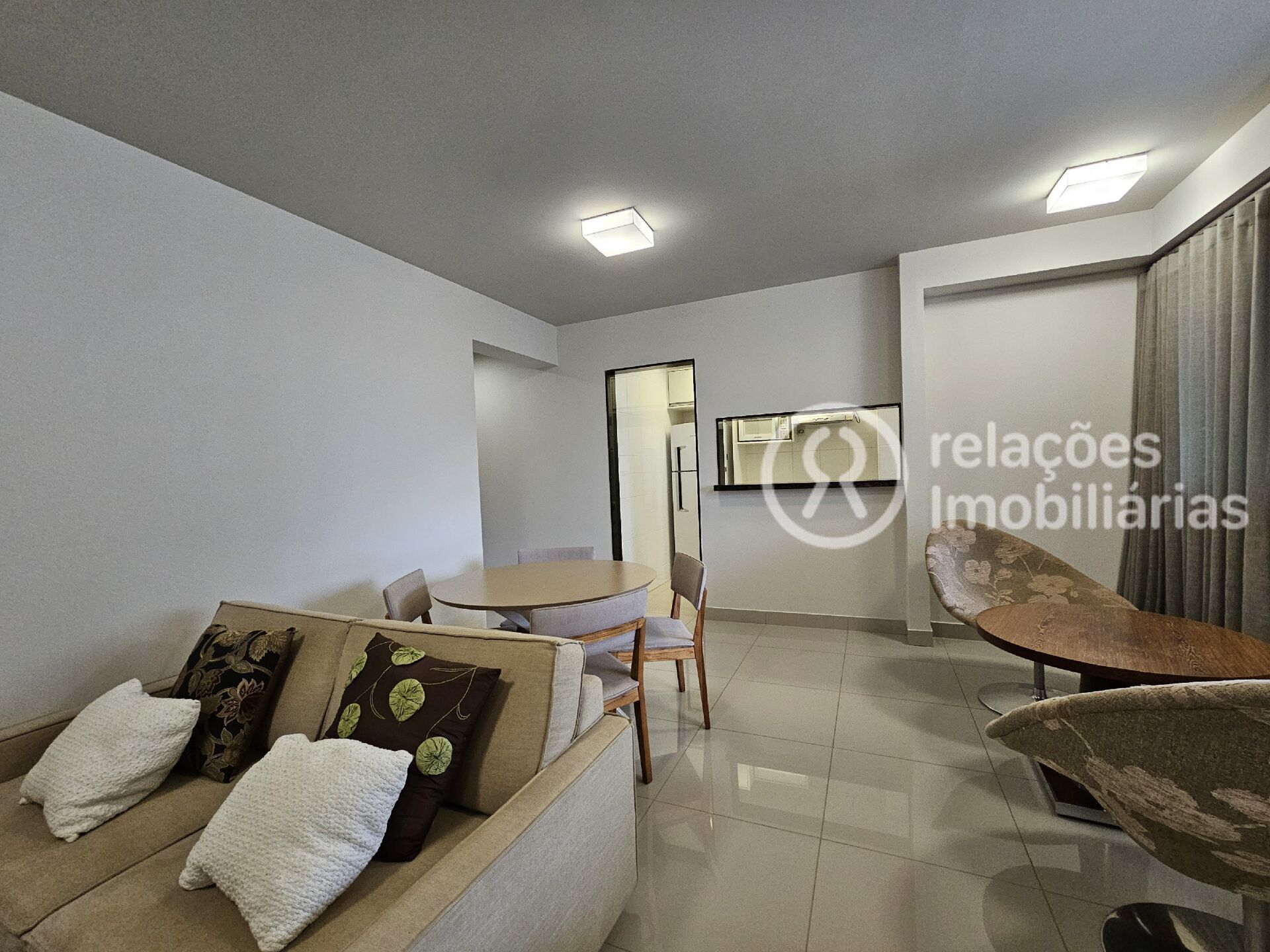 Apartamento para alugar com 2 quartos, 72m² - Foto 9