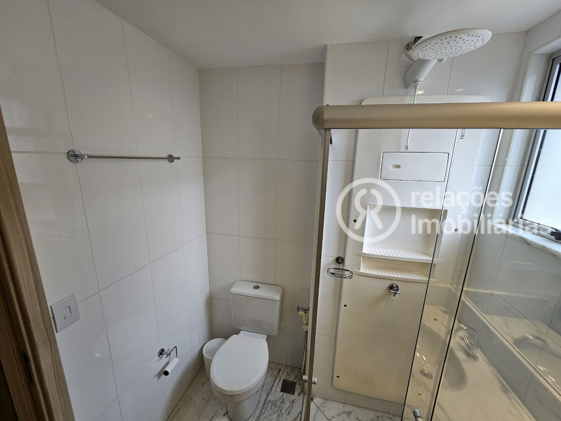 Apartamento para alugar com 2 quartos, 72m² - Foto 18