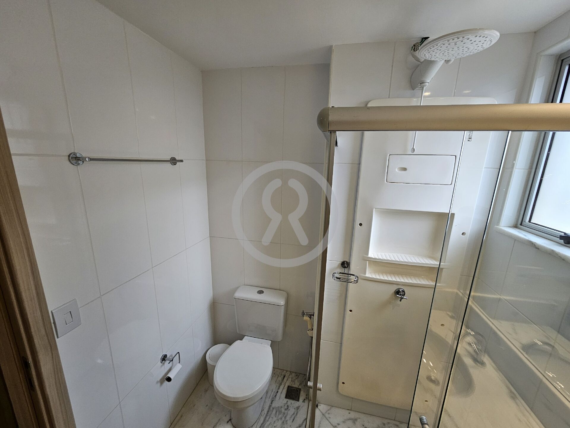 Apartamento para alugar com 2 quartos, 72m² - Foto 18