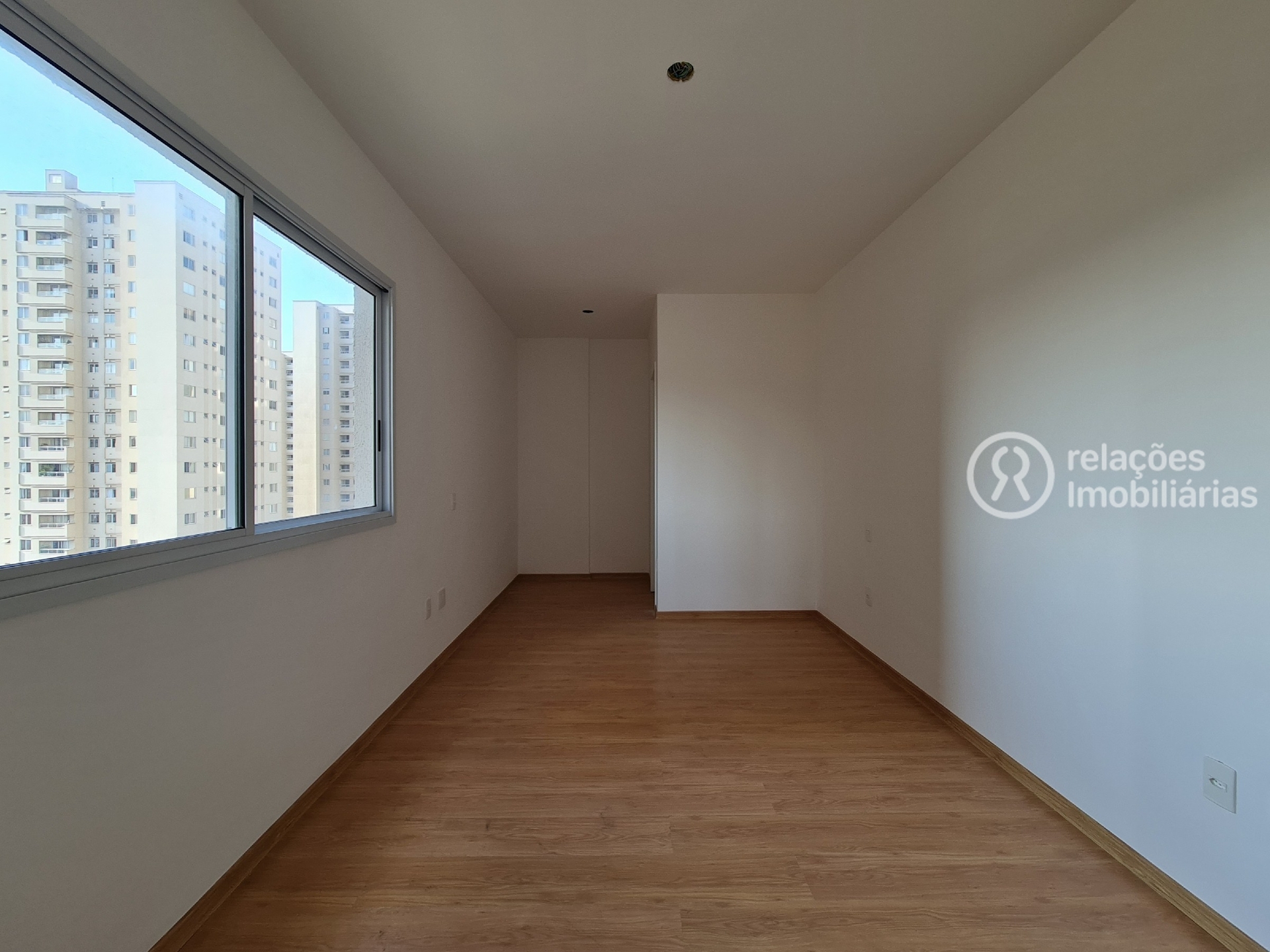 Apartamento para alugar com 4 quartos, 110m² - Foto 37