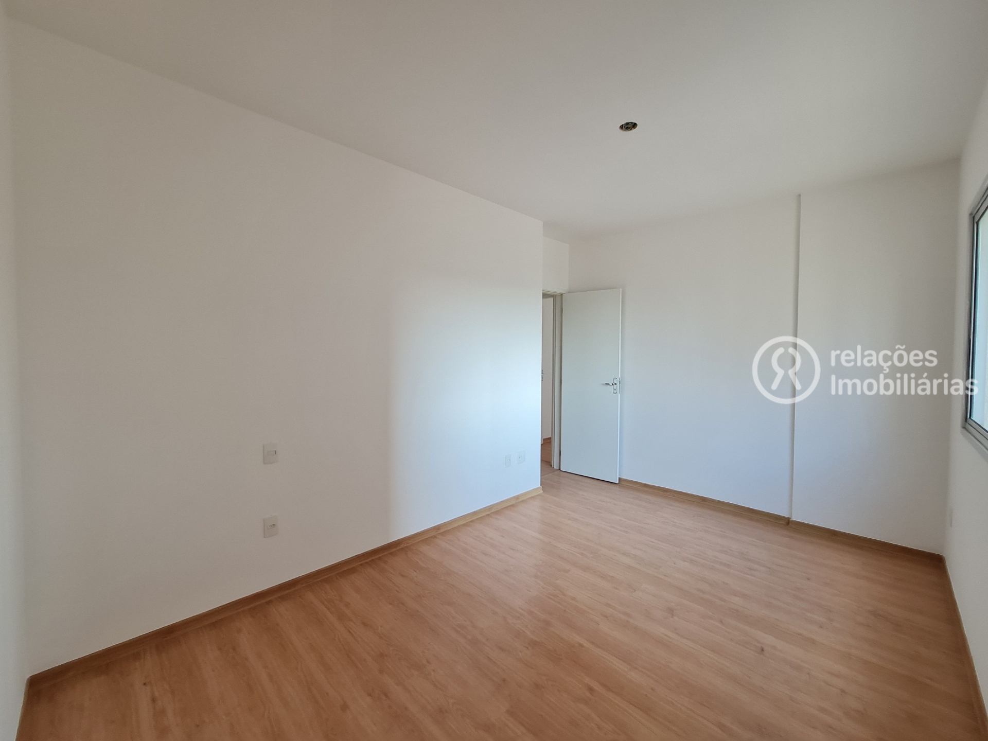 Apartamento para alugar com 4 quartos, 110m² - Foto 40