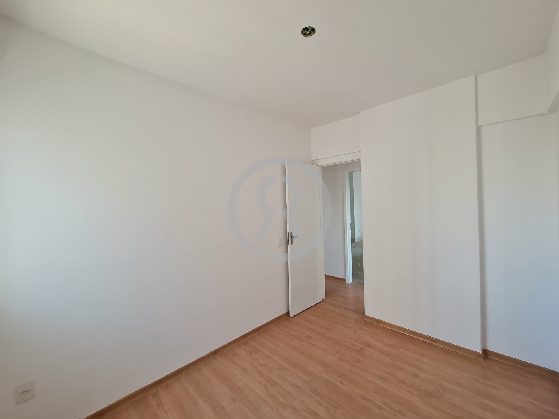 Apartamento à venda com 4 quartos, 110m² - Foto 29