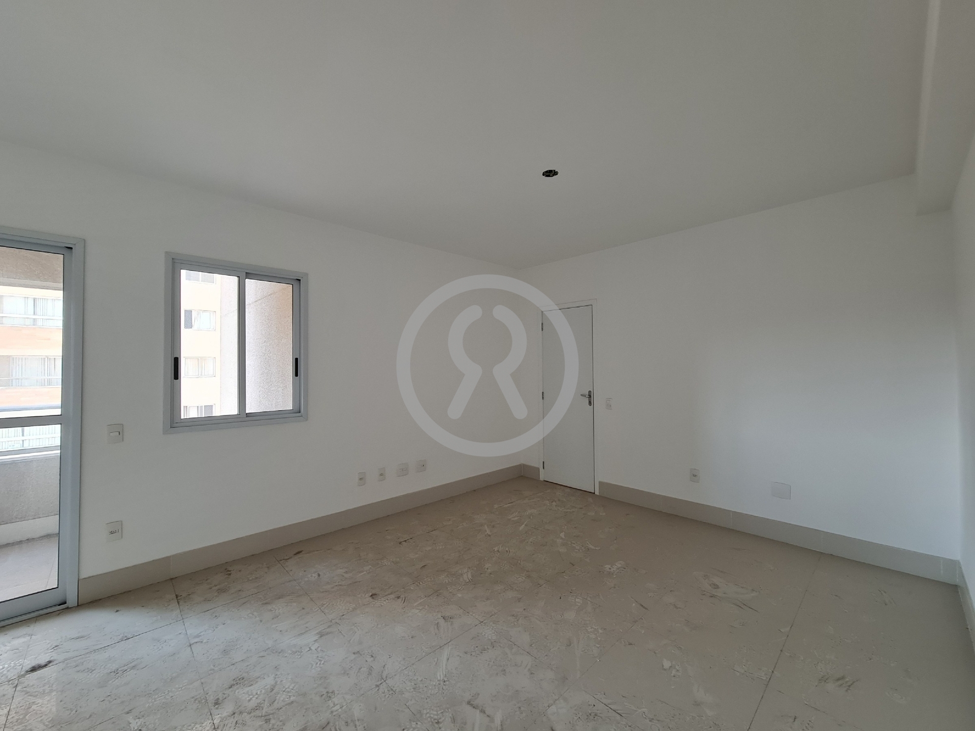 Apartamento à venda com 4 quartos, 110m² - Foto 3