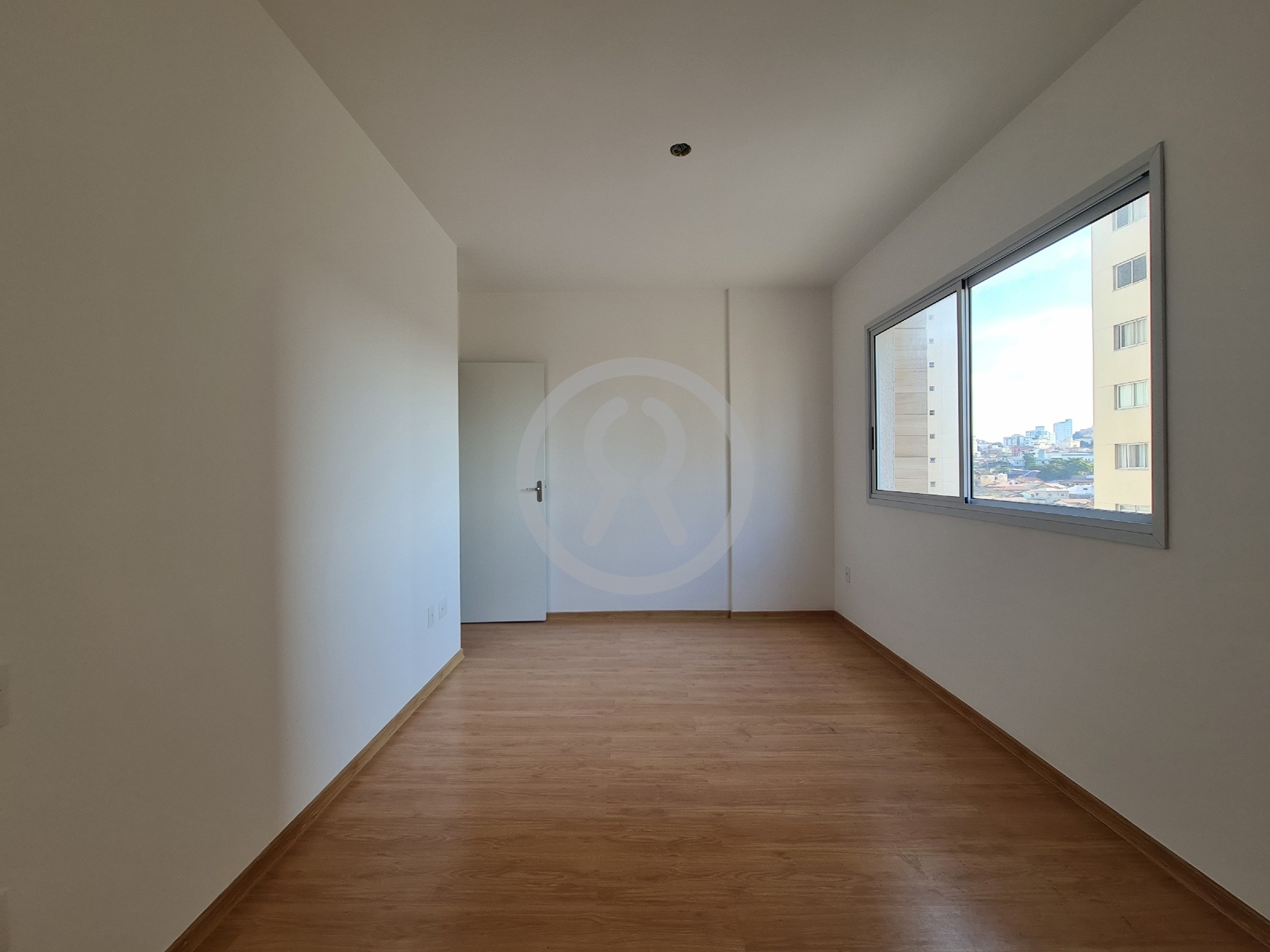 Apartamento à venda com 4 quartos, 110m² - Foto 45