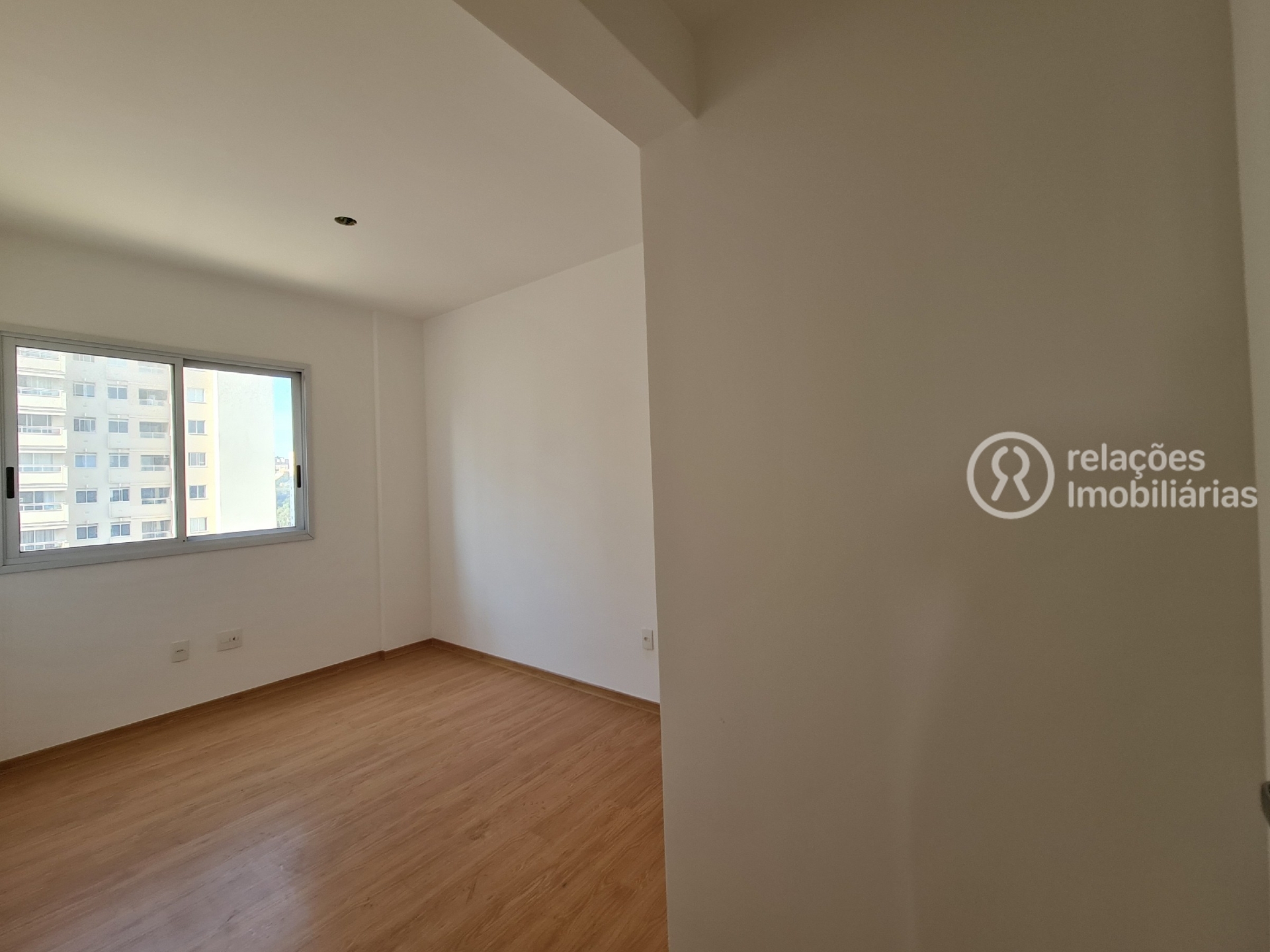 Apartamento para alugar com 4 quartos, 110m² - Foto 30