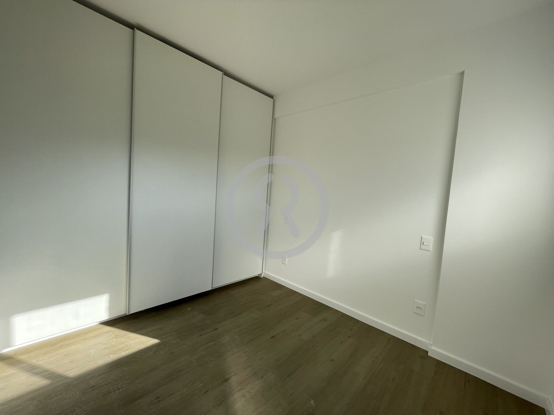 Apartamento para alugar com 3 quartos, 85m² - Foto 12