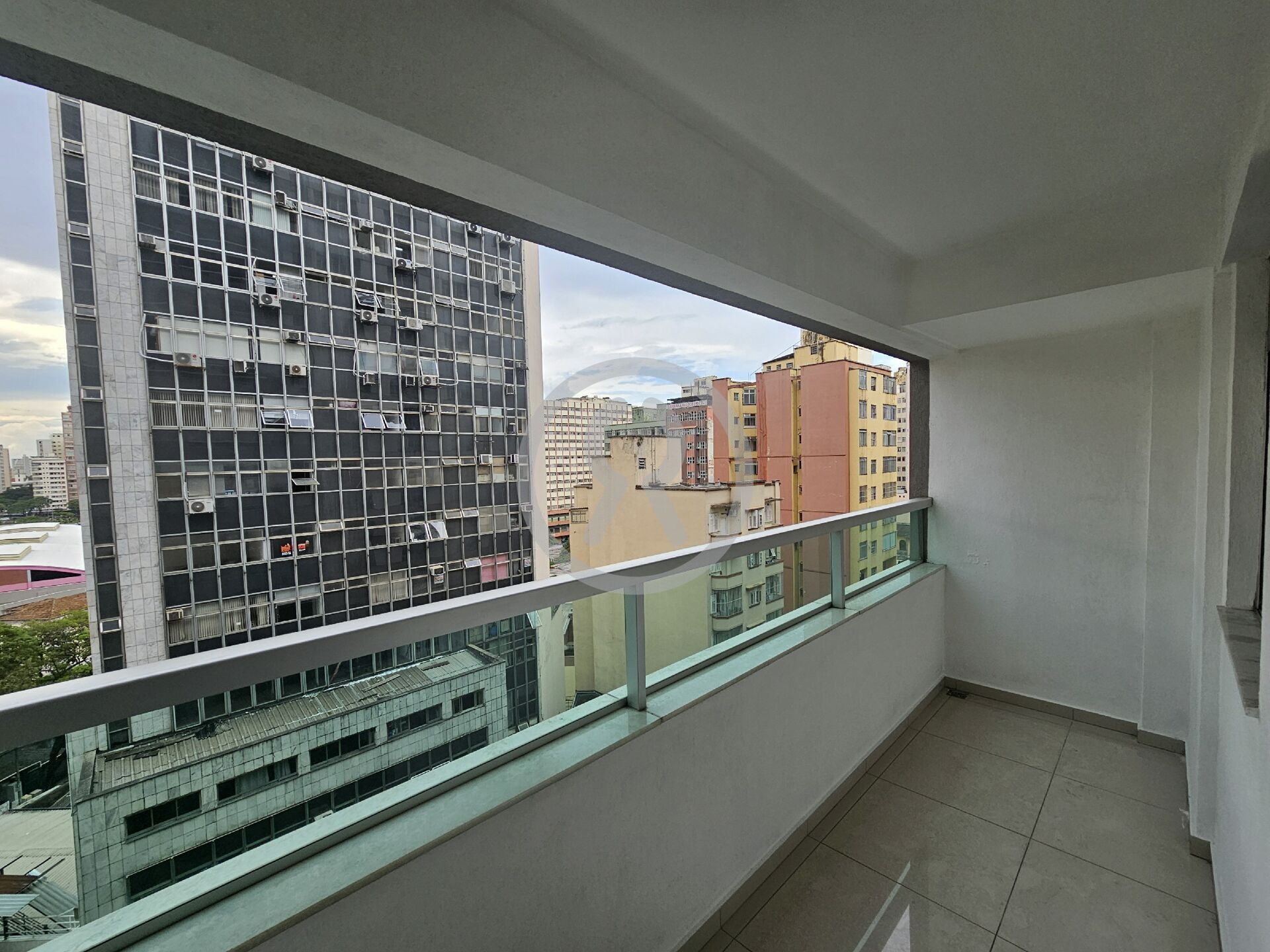 Apartamento para alugar com 1 quarto, 37m² - Foto 9