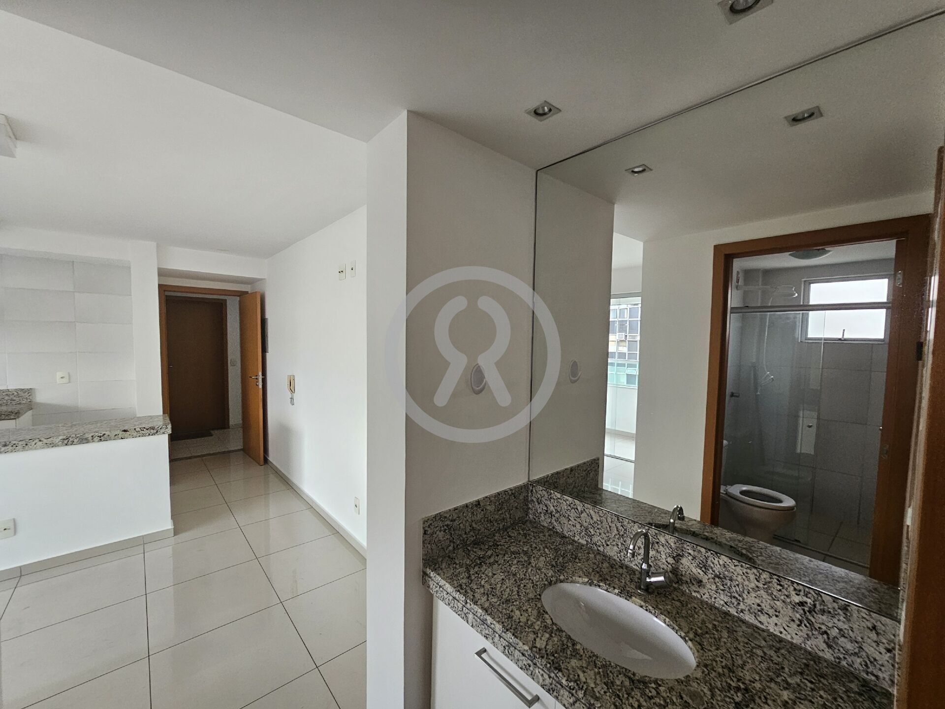 Apartamento para alugar com 1 quarto, 37m² - Foto 14