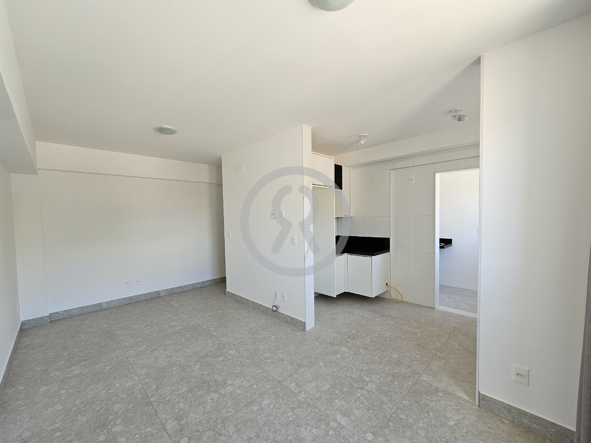 Apartamento para alugar com 2 quartos, 67m² - Foto 5