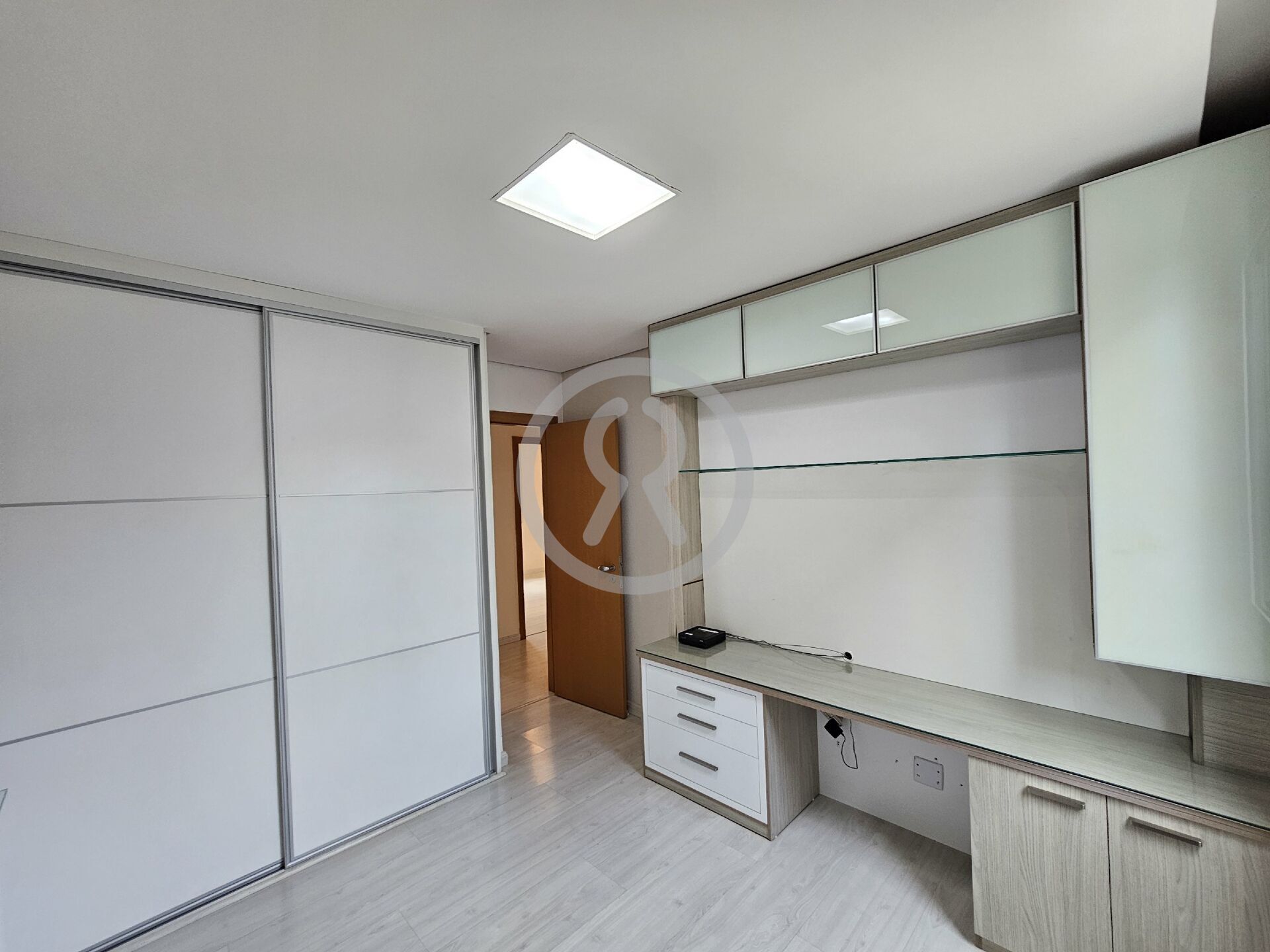 Apartamento para alugar com 4 quartos, 198m² - Foto 28