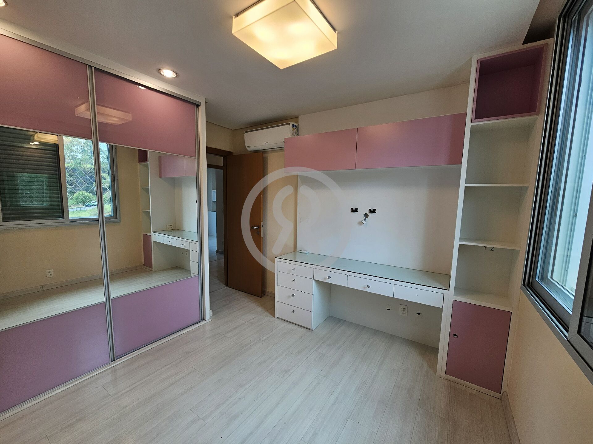 Apartamento para alugar com 4 quartos, 198m² - Foto 30