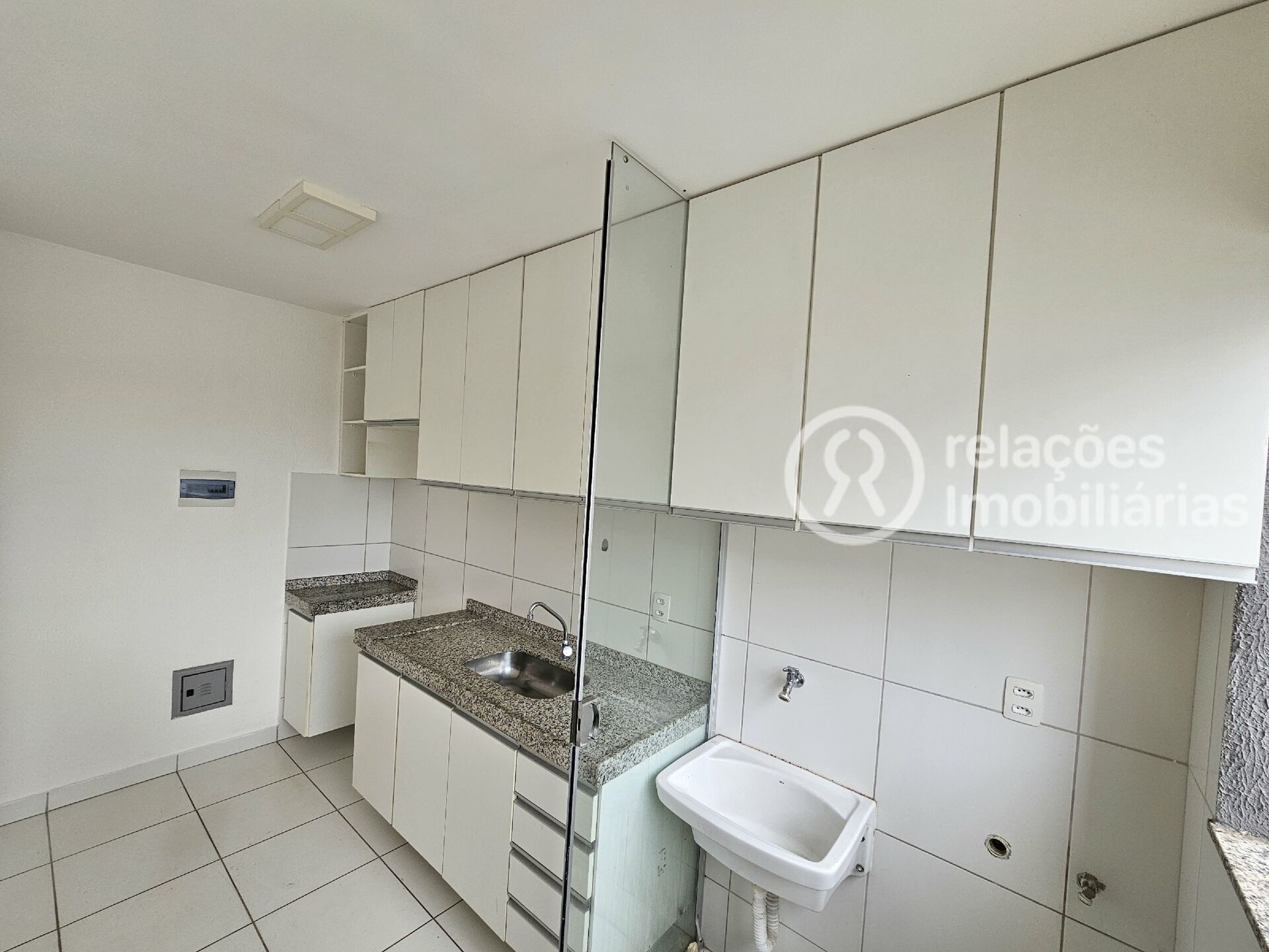 Apartamento para alugar com 2 quartos, 55m² - Foto 6