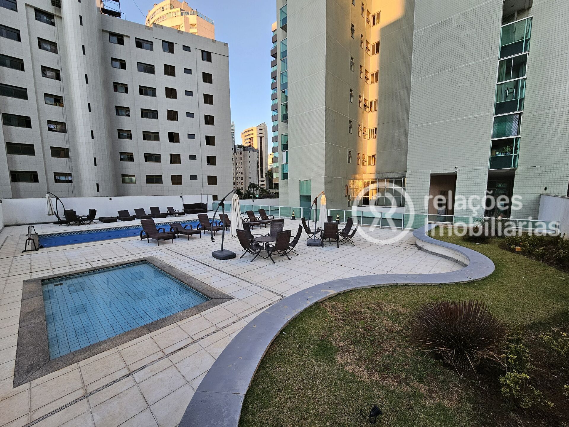 Apartamento à venda com 3 quartos, 107m² - Foto 34