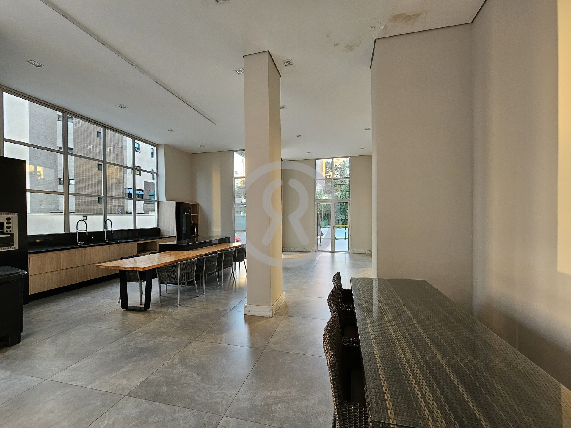 Apartamento à venda com 3 quartos, 107m² - Foto 36