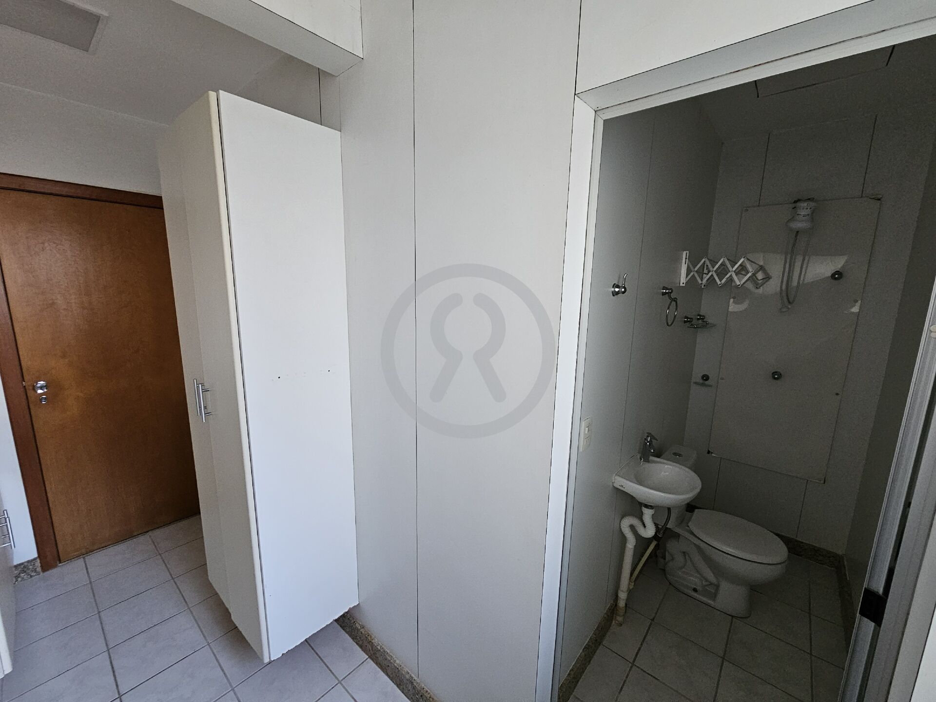 Apartamento à venda com 3 quartos, 107m² - Foto 17