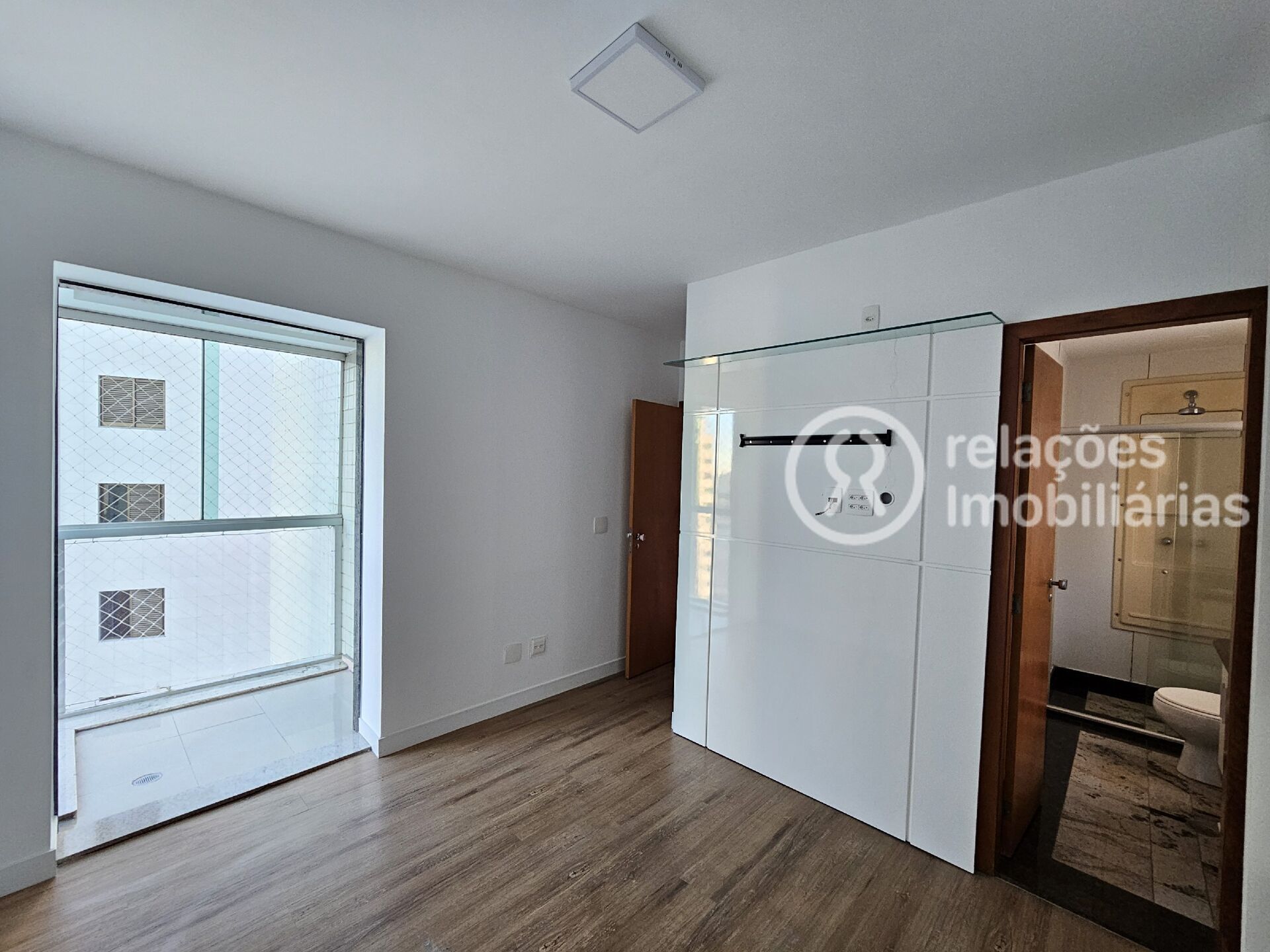 Apartamento à venda com 3 quartos, 107m² - Foto 30