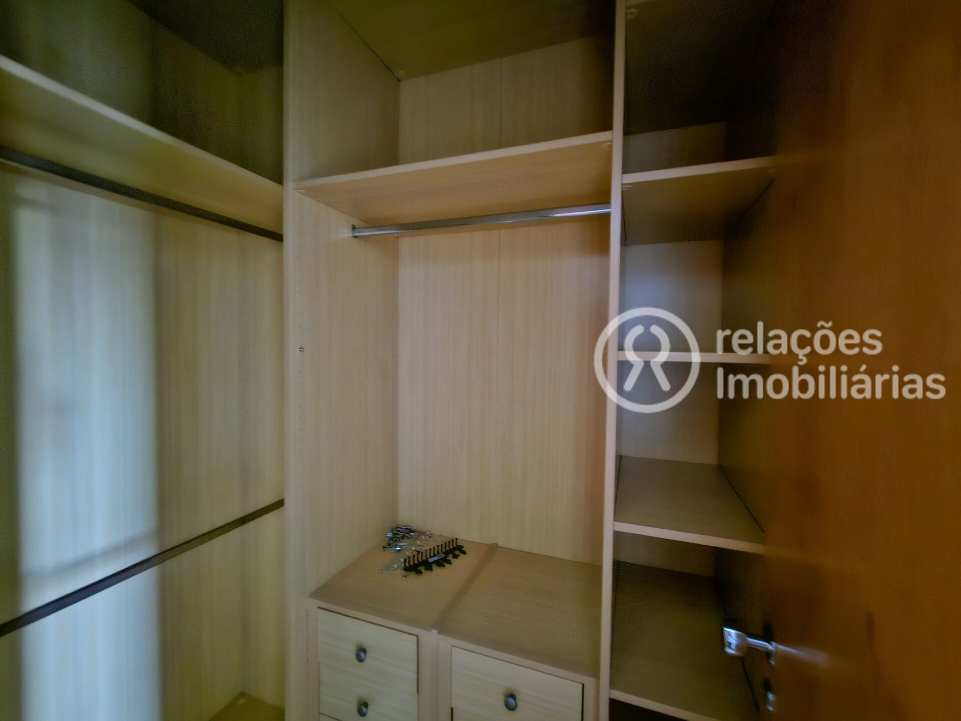 Apartamento à venda com 3 quartos, 107m² - Foto 28