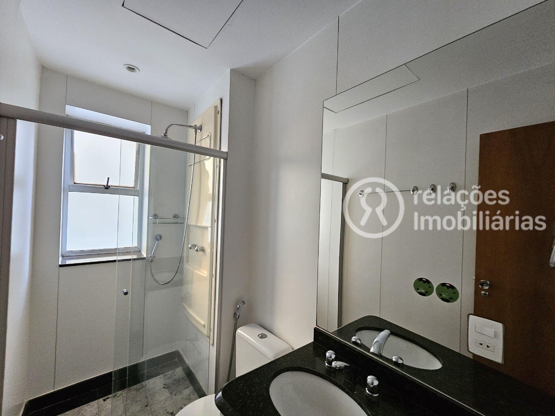 Apartamento à venda com 3 quartos, 107m² - Foto 20