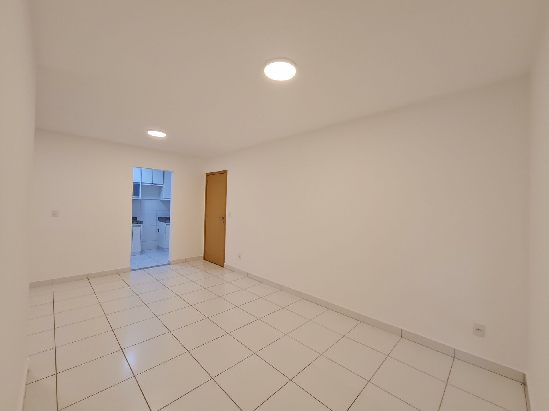 Apartamento para alugar com 2 quartos, 55m² - Foto 3