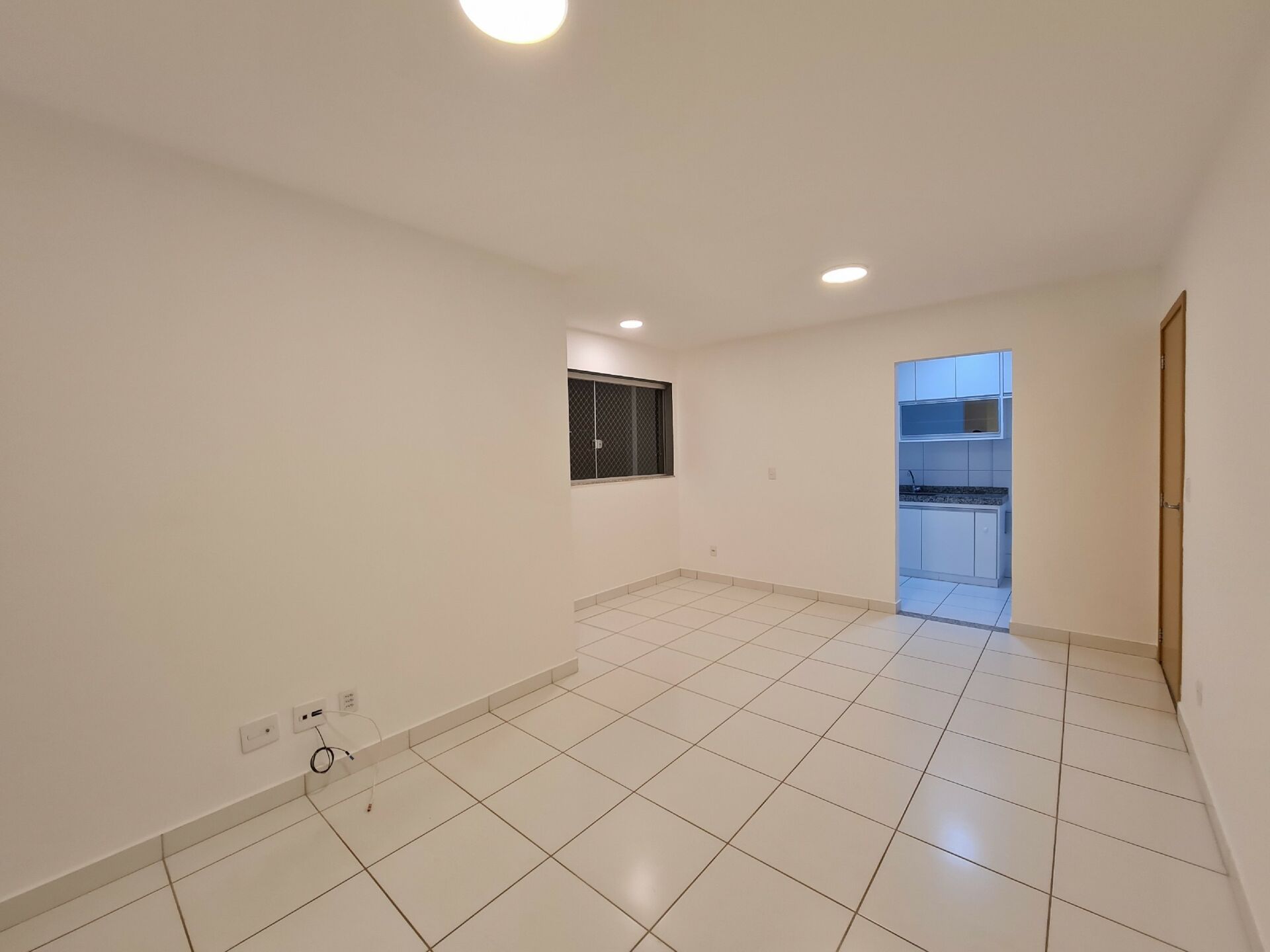 Apartamento para alugar com 2 quartos, 55m² - Foto 2