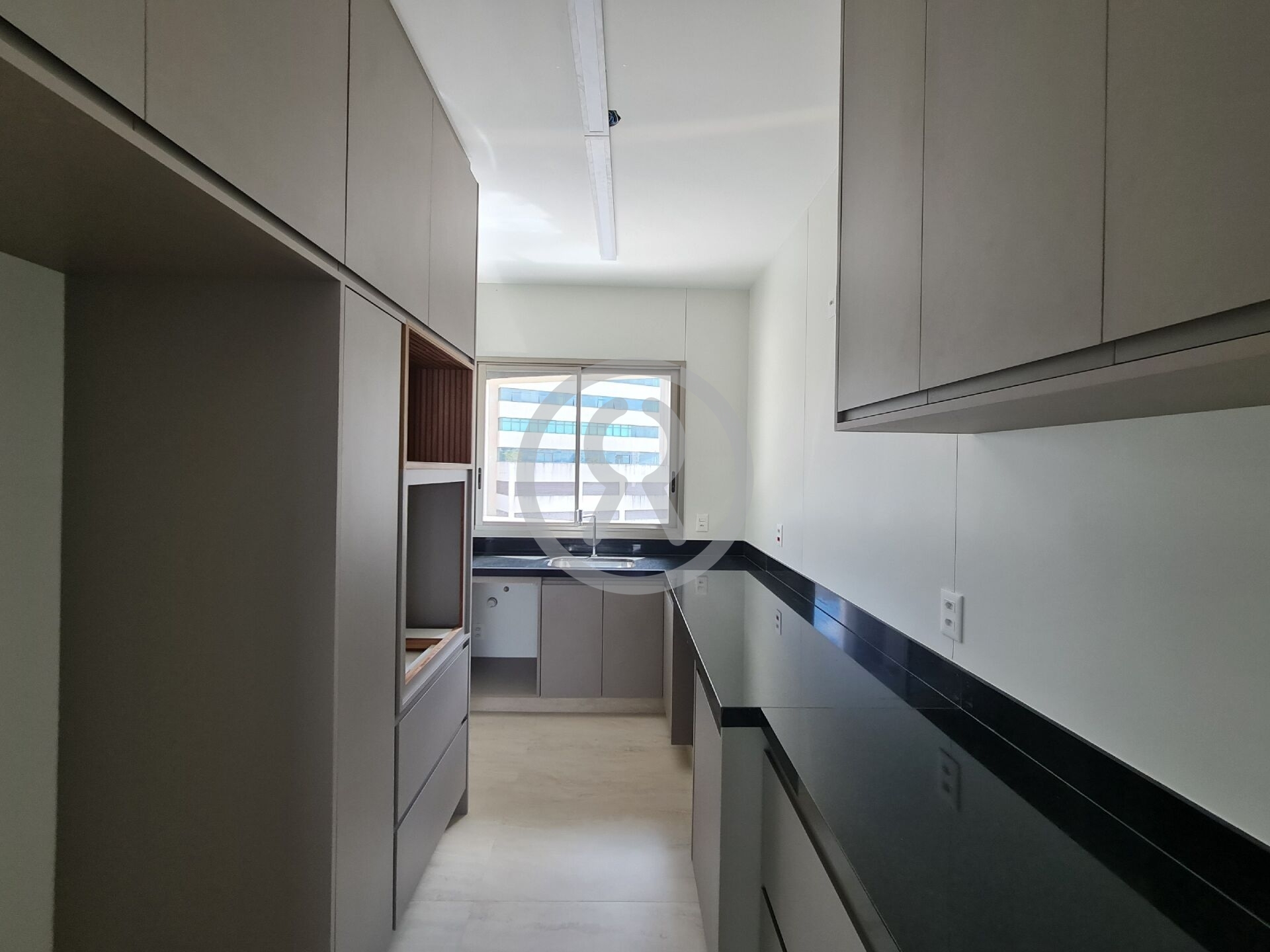 Apartamento à venda com 3 quartos, 127m² - Foto 15