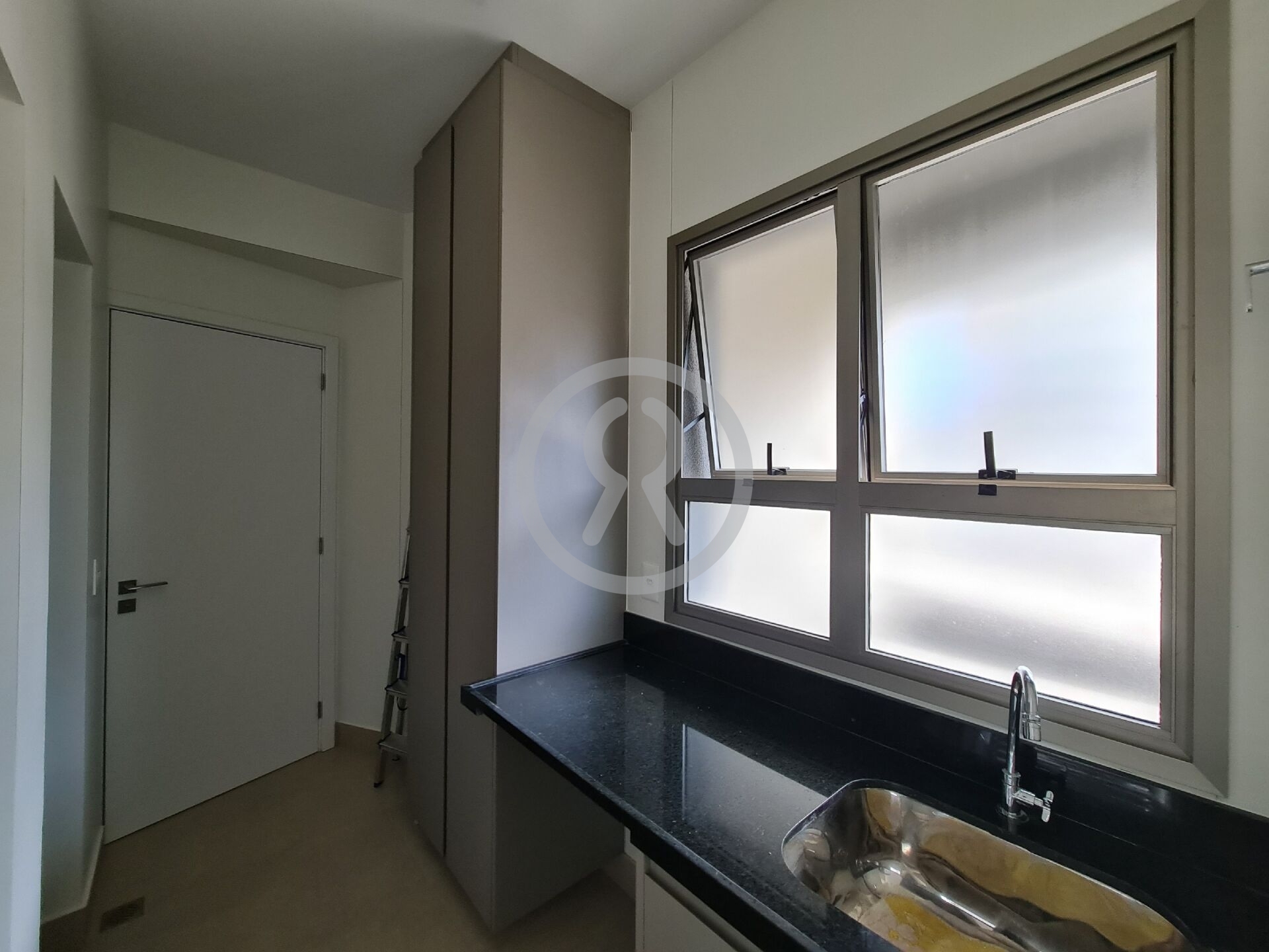 Apartamento à venda com 3 quartos, 127m² - Foto 18