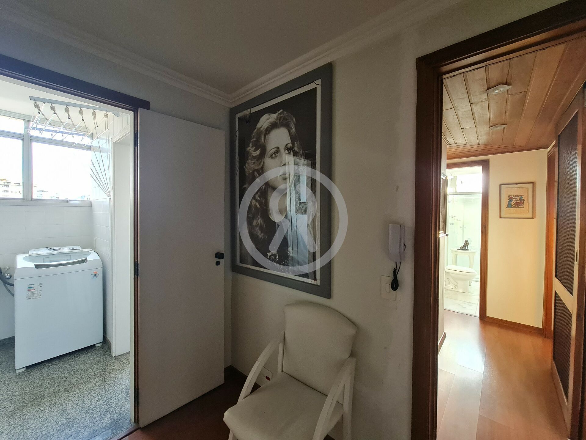 Apartamento para alugar com 2 quartos, 108m² - Foto 16