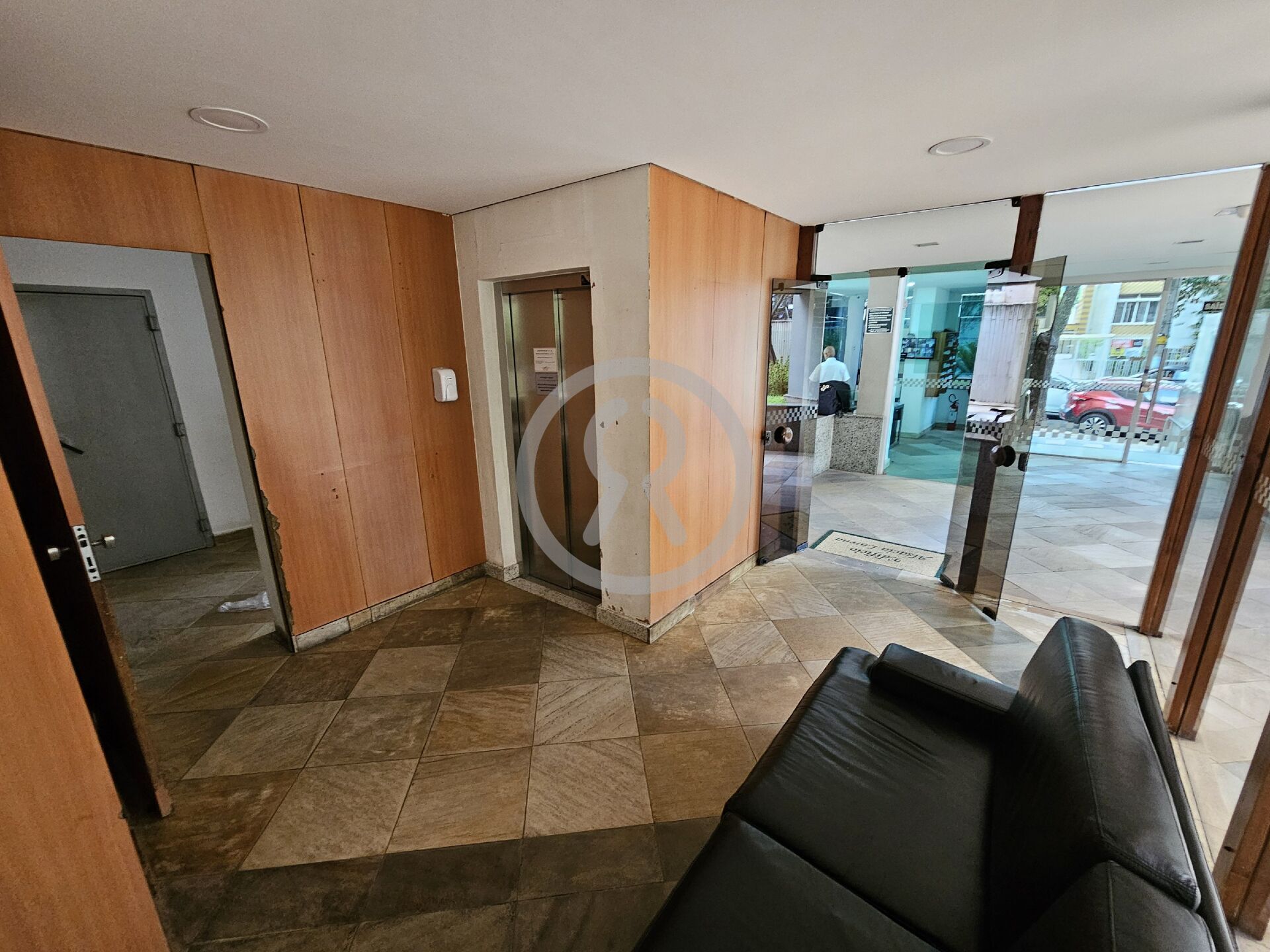 Apartamento para alugar com 2 quartos, 108m² - Foto 41