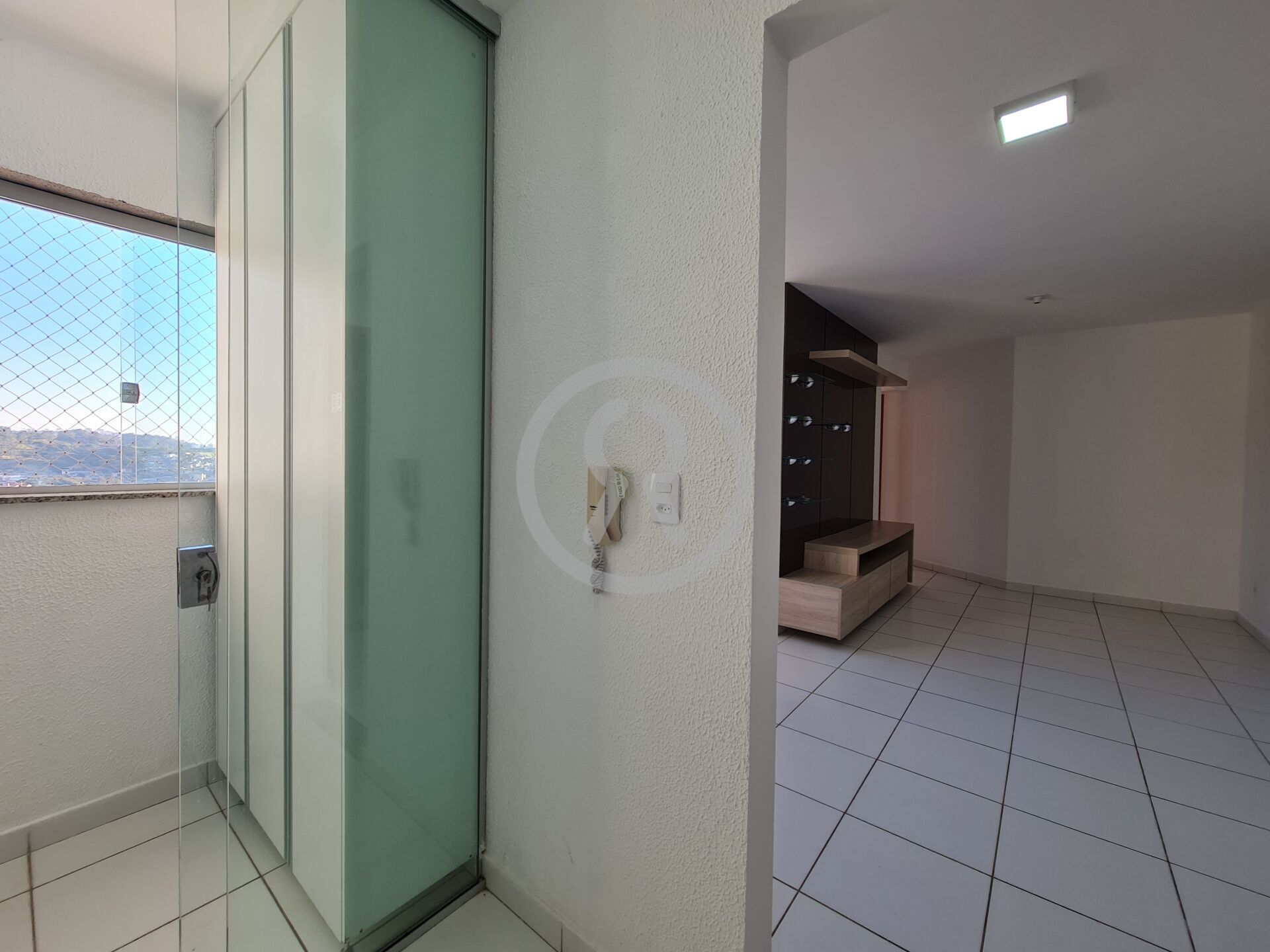 Apartamento para alugar com 2 quartos, 55m² - Foto 15