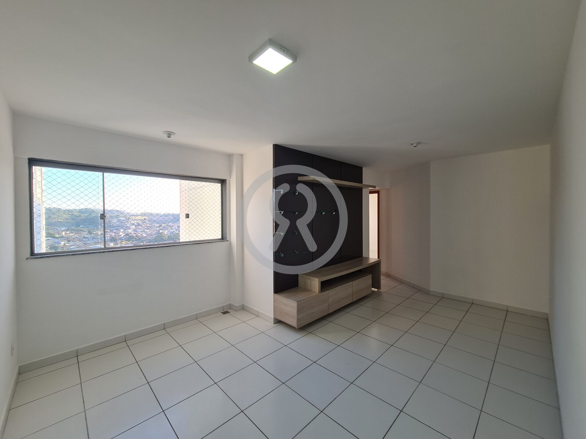 Apartamento para alugar com 2 quartos, 55m² - Foto 1