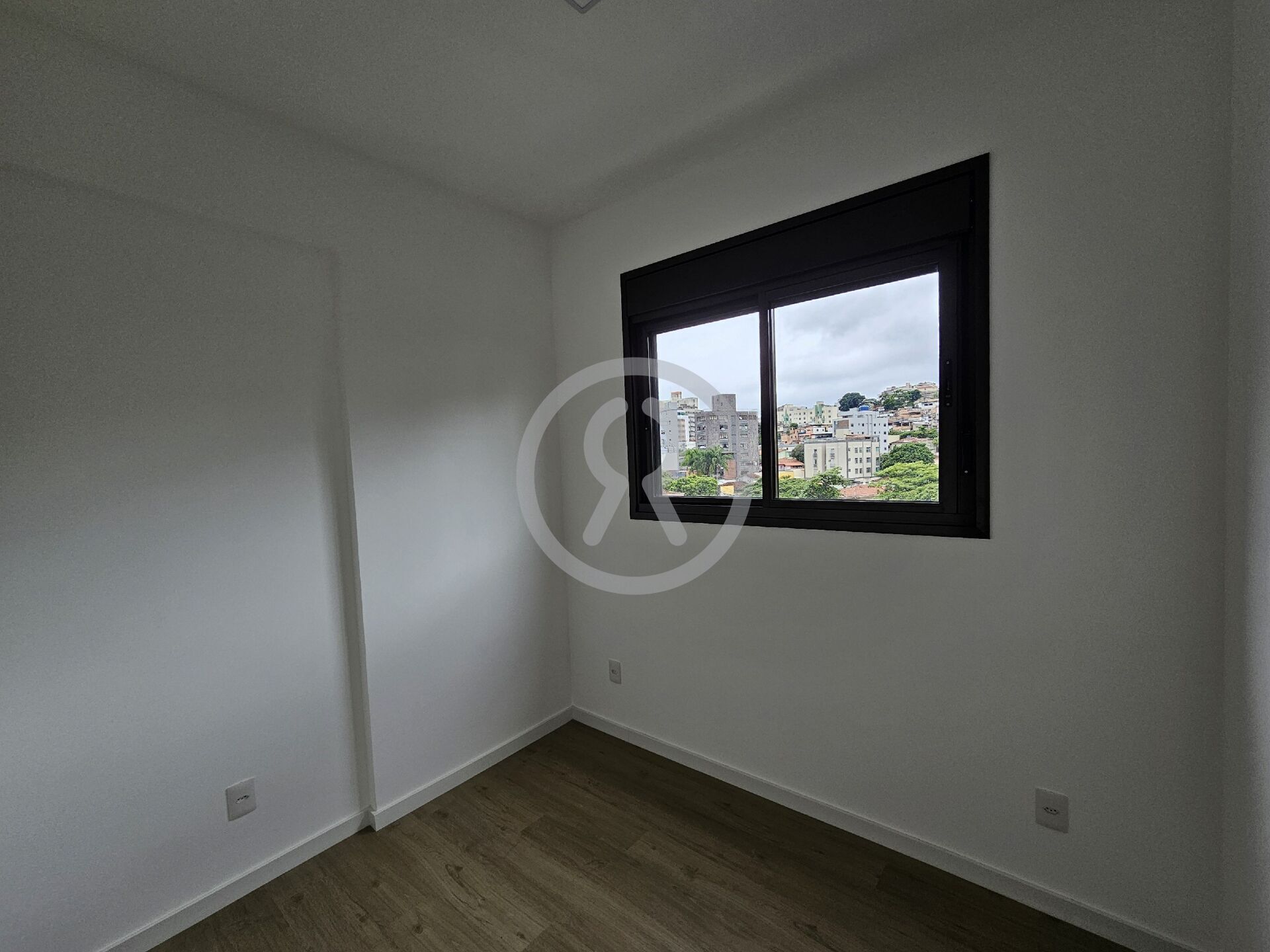 Apartamento à venda com 3 quartos, 75m² - Foto 16