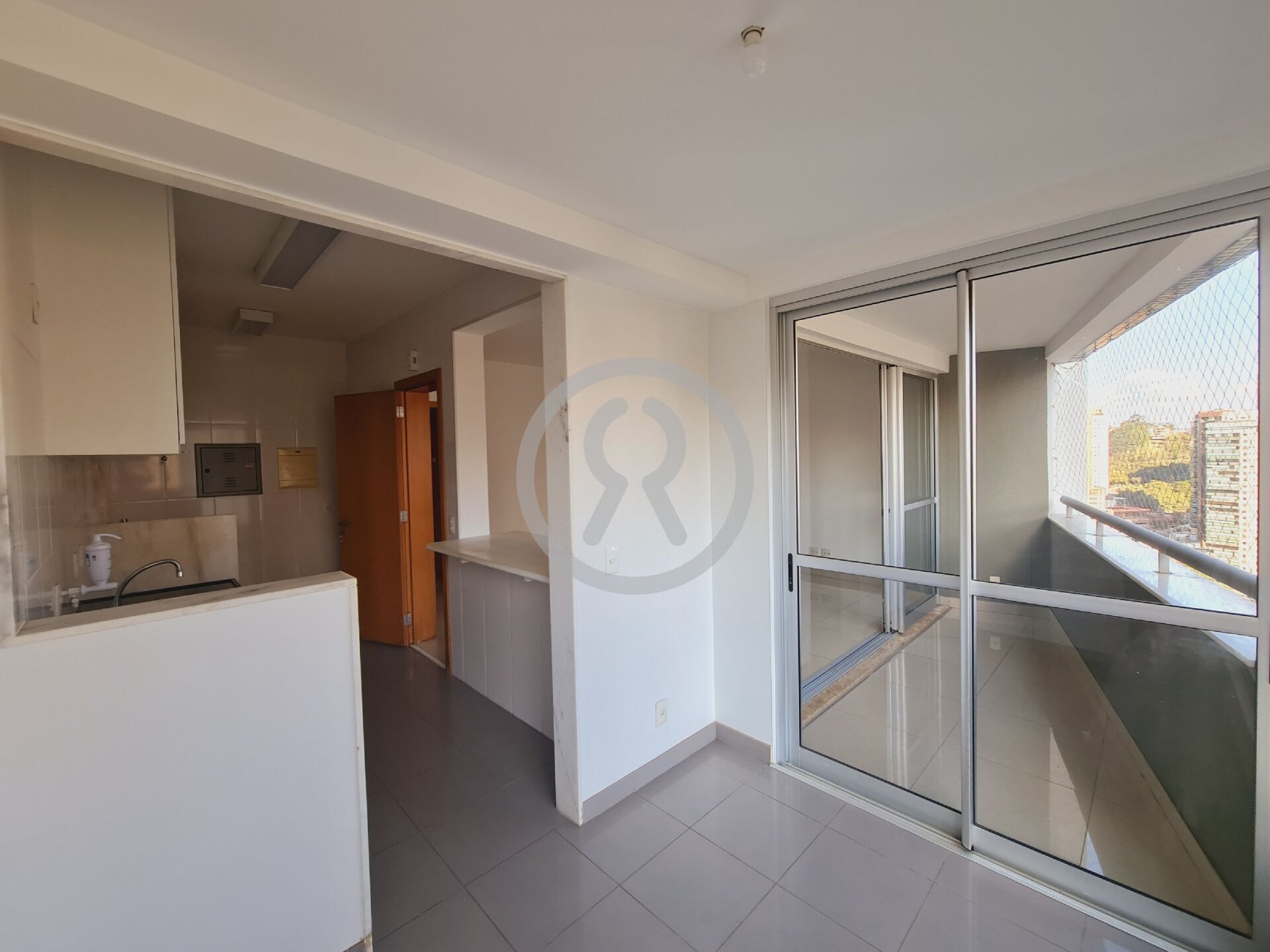 Apartamento para alugar com 2 quartos, 69m² - Foto 14