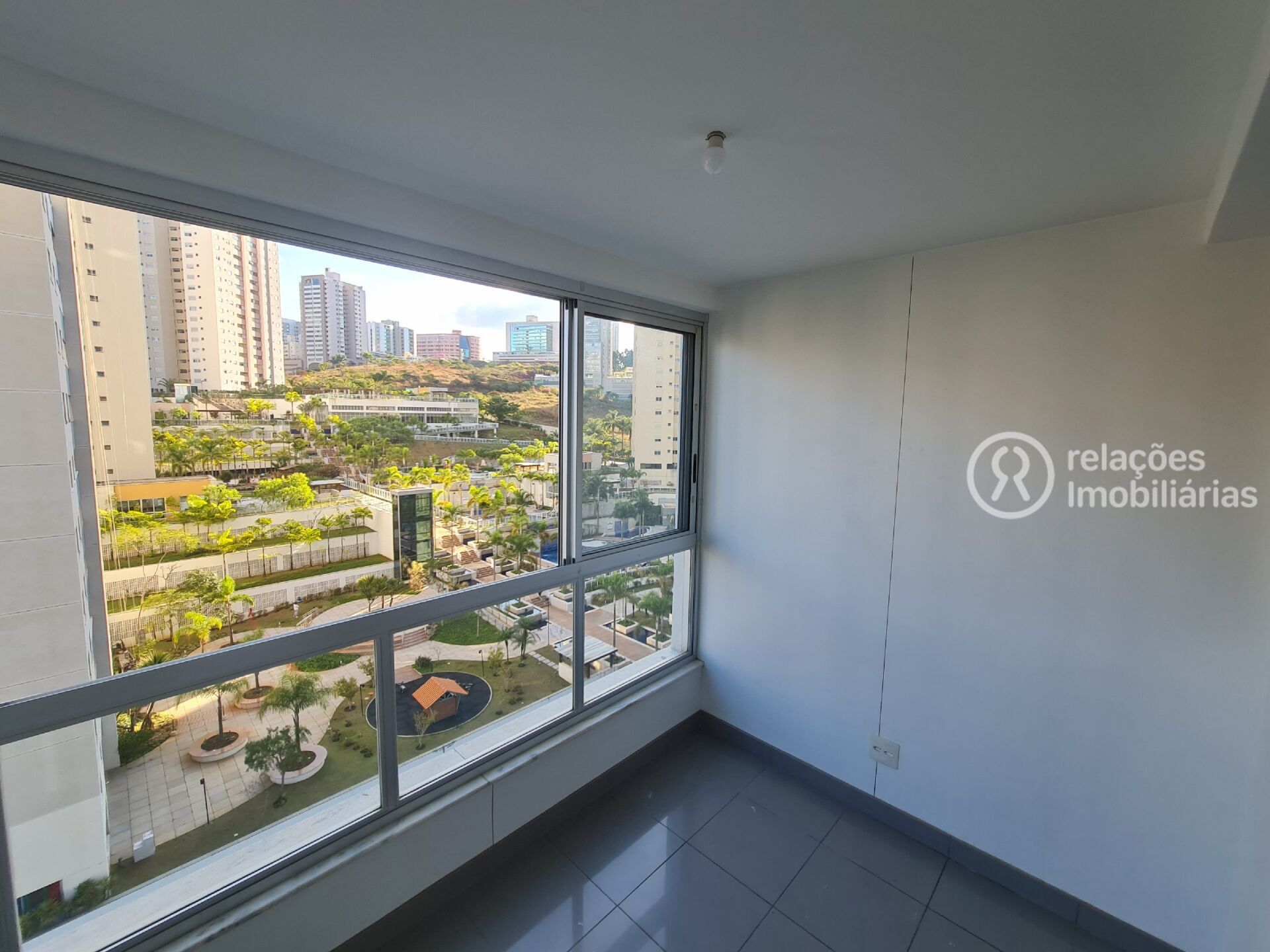 Apartamento para alugar com 2 quartos, 69m² - Foto 12