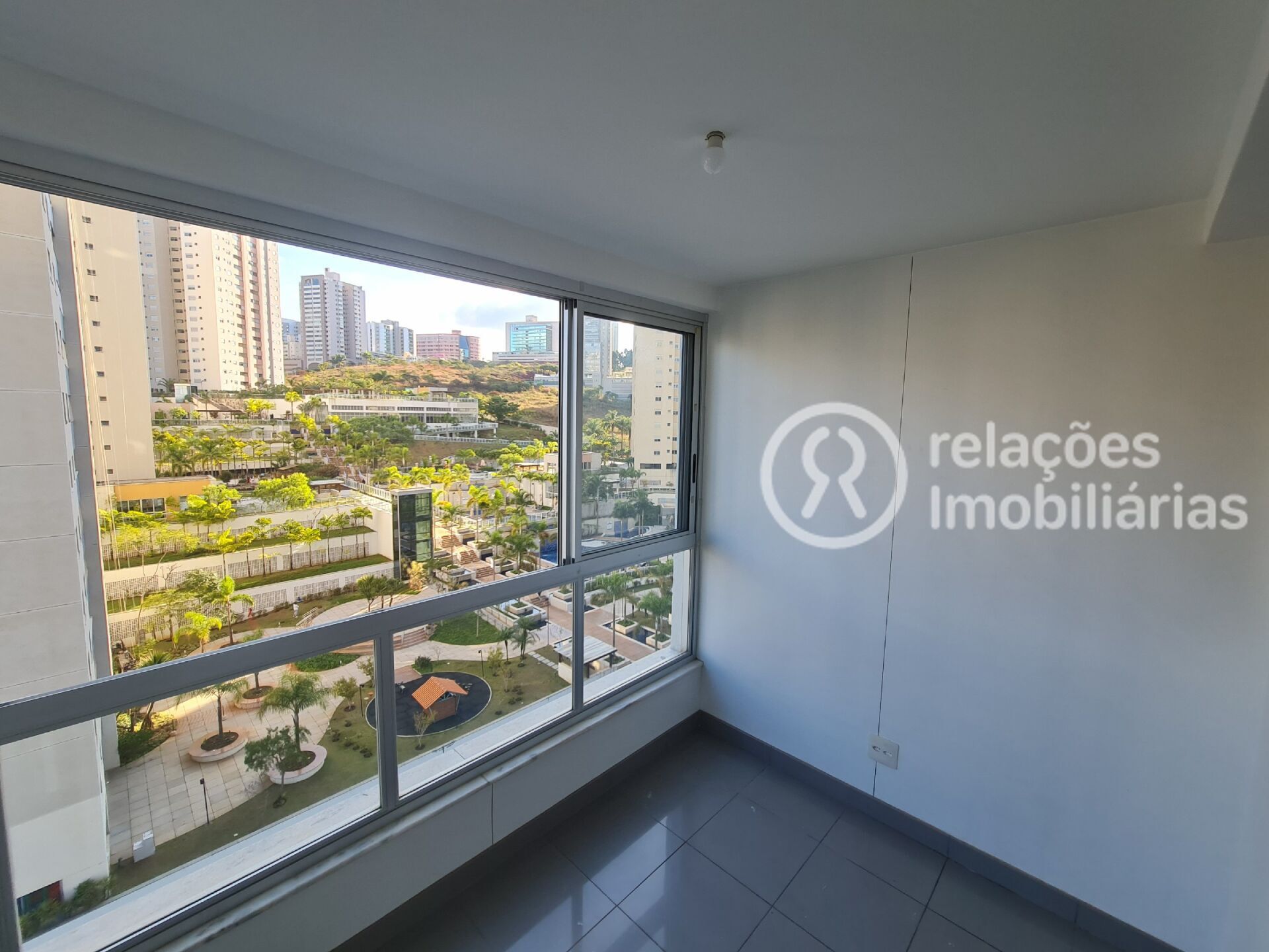 Apartamento para alugar com 2 quartos, 69m² - Foto 12