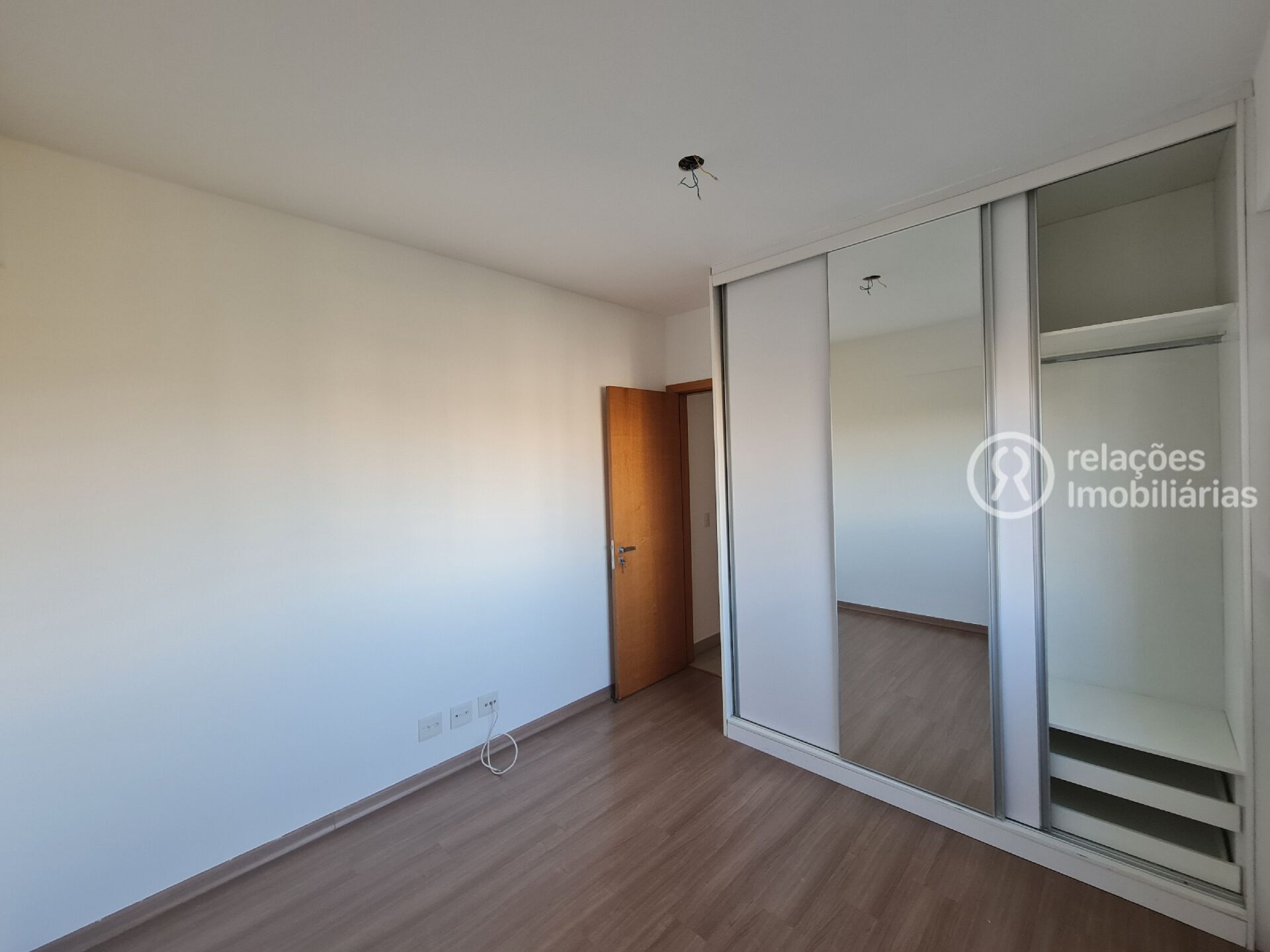 Apartamento para alugar com 2 quartos, 69m² - Foto 32