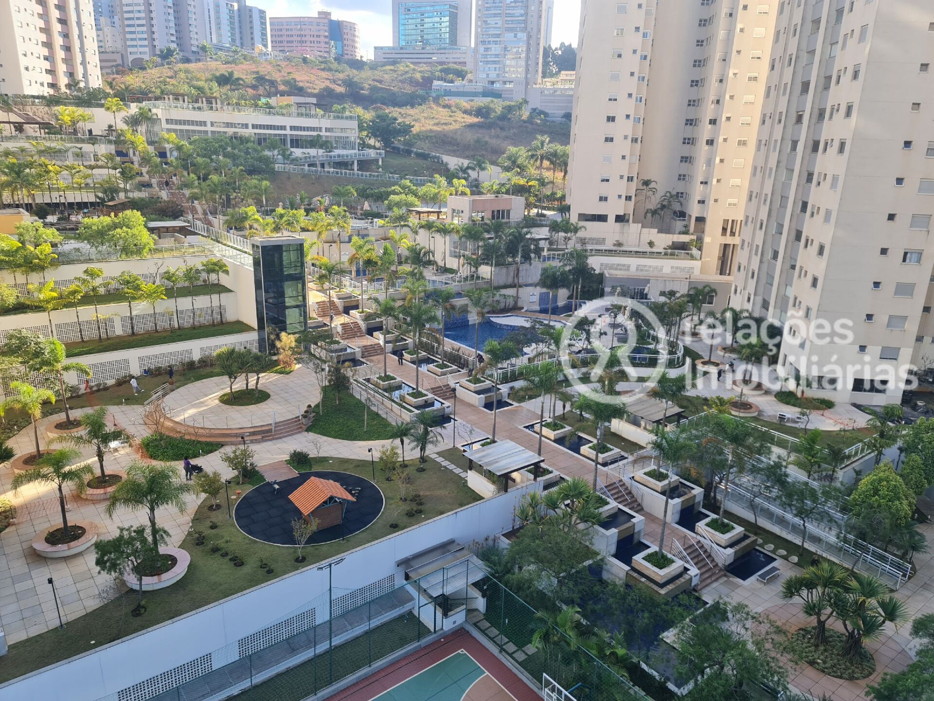 Apartamento para alugar com 2 quartos, 69m² - Foto 35