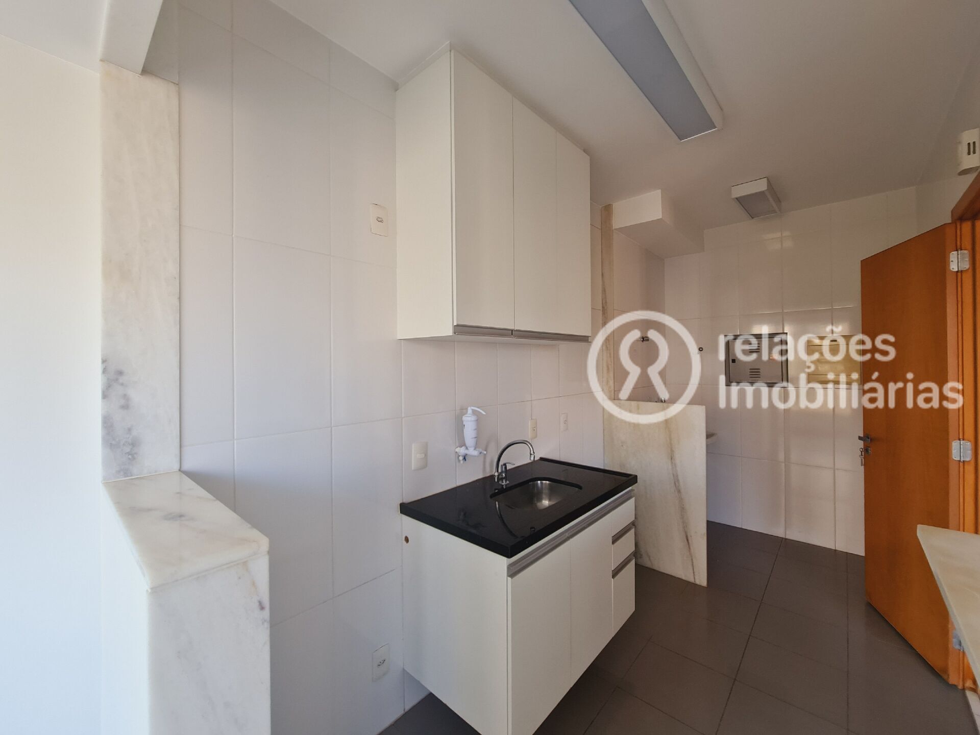 Apartamento para alugar com 2 quartos, 69m² - Foto 16