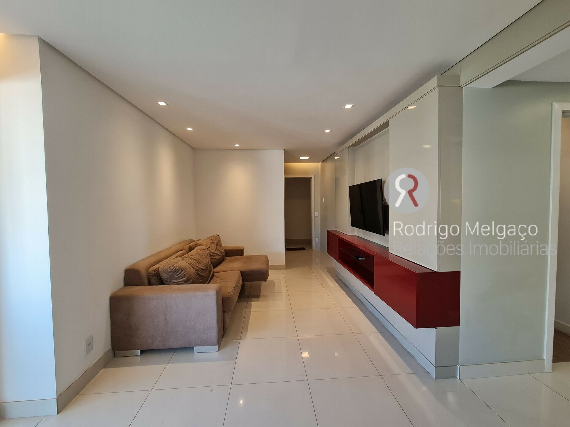 Apartamento para alugar com 2 quartos, 82m² - Foto 5