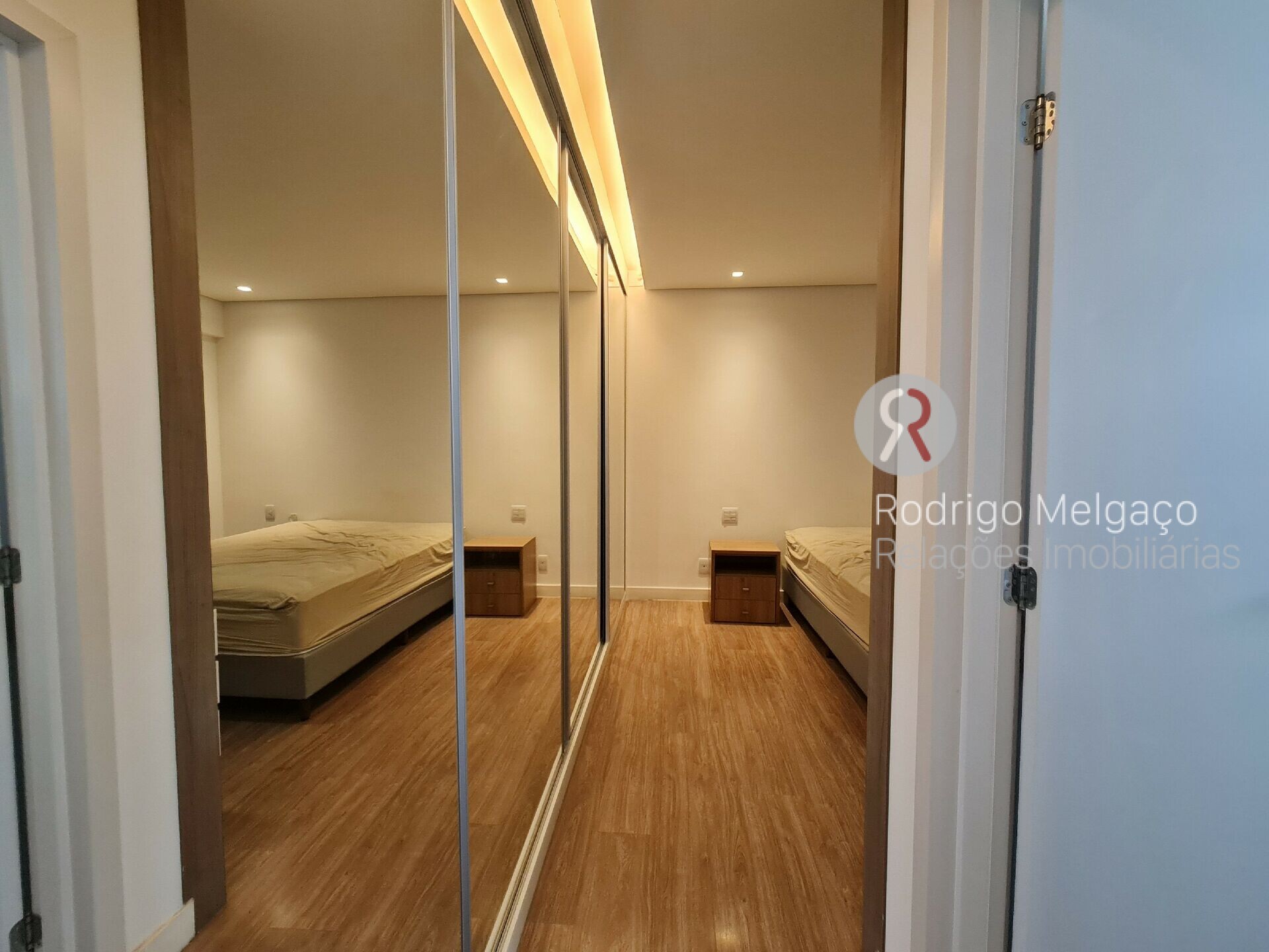 Apartamento para alugar com 2 quartos, 82m² - Foto 25