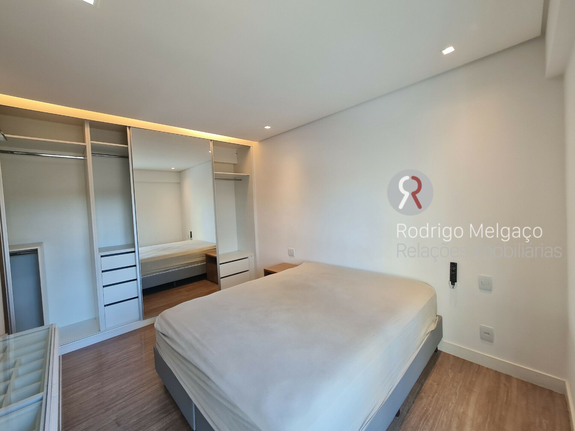 Apartamento para alugar com 2 quartos, 82m² - Foto 30