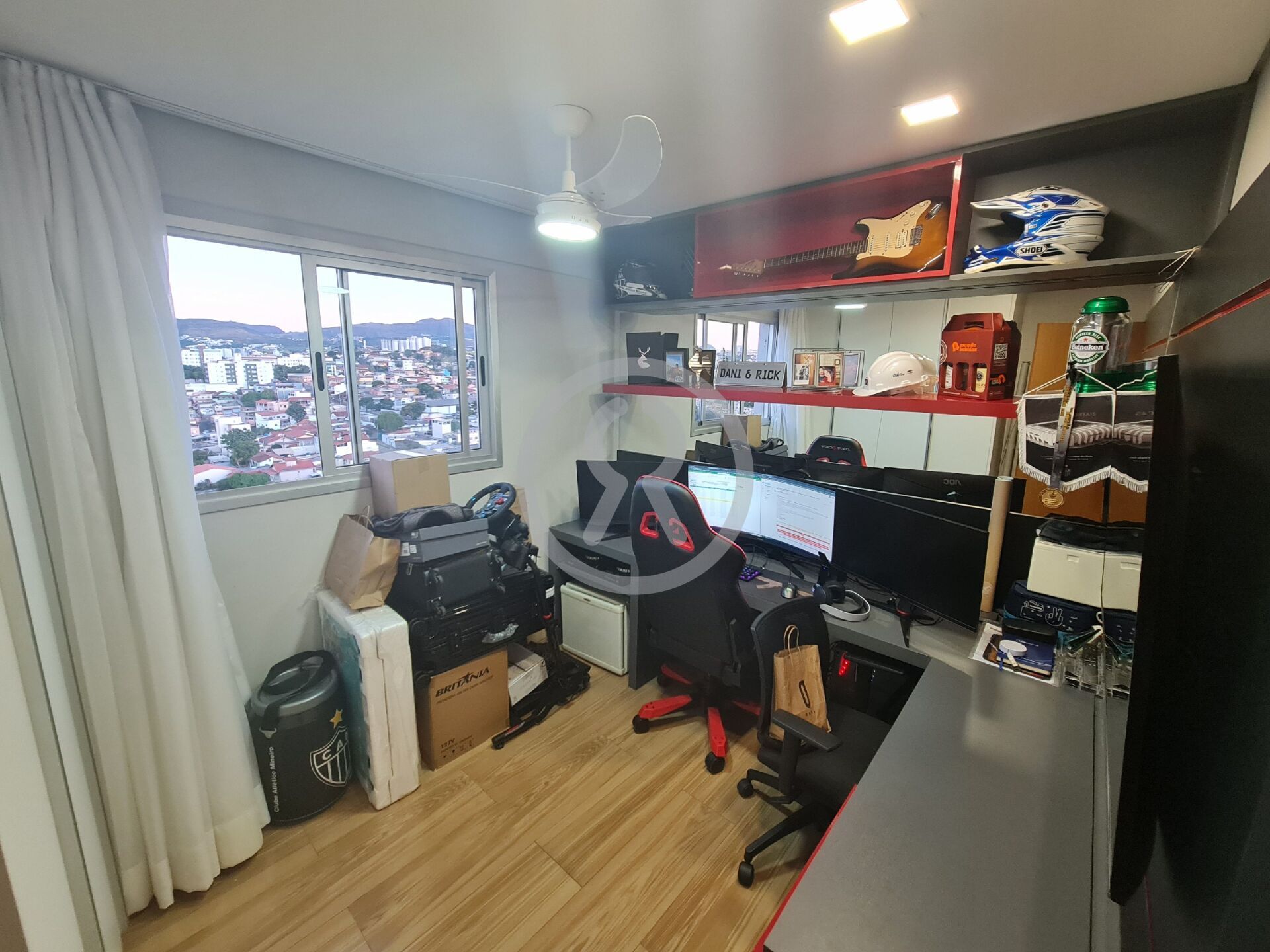 Apartamento à venda com 2 quartos, 75m² - Foto 14