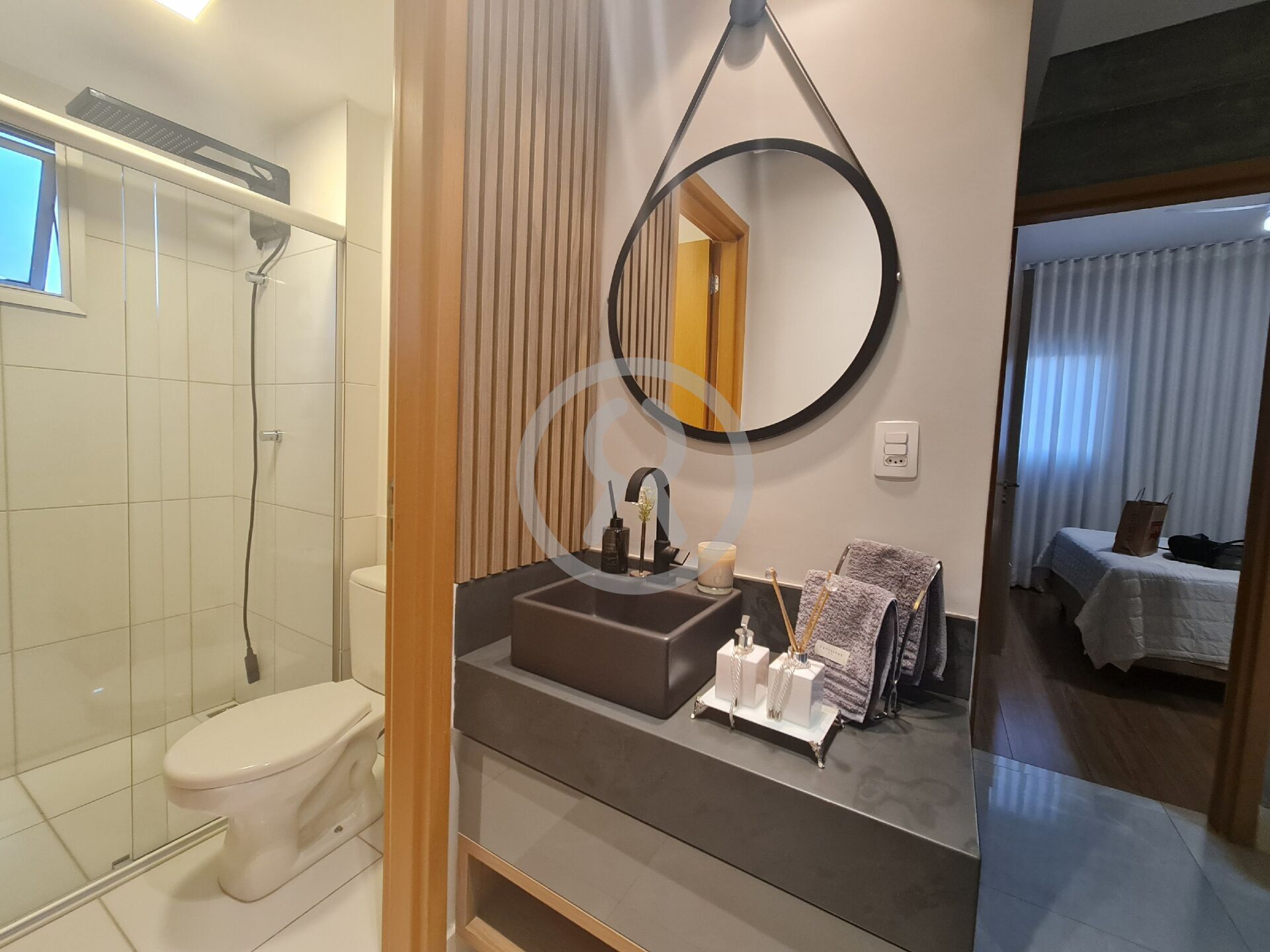 Apartamento à venda com 2 quartos, 75m² - Foto 12