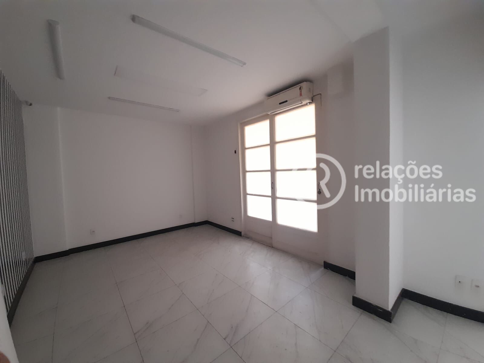 Conjunto Comercial-Sala para alugar, 128m² - Foto 2