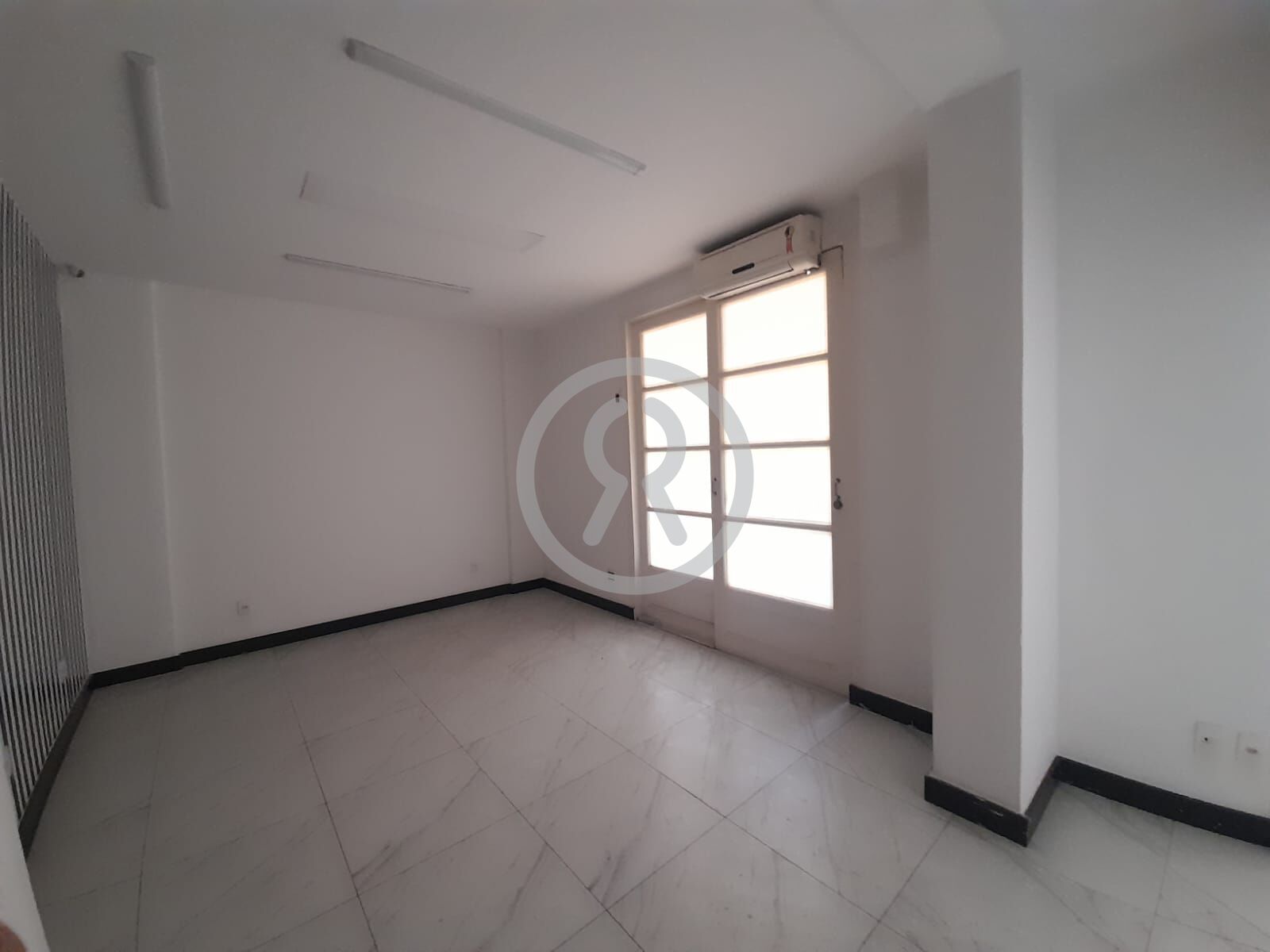 Conjunto Comercial-Sala para alugar, 128m² - Foto 2