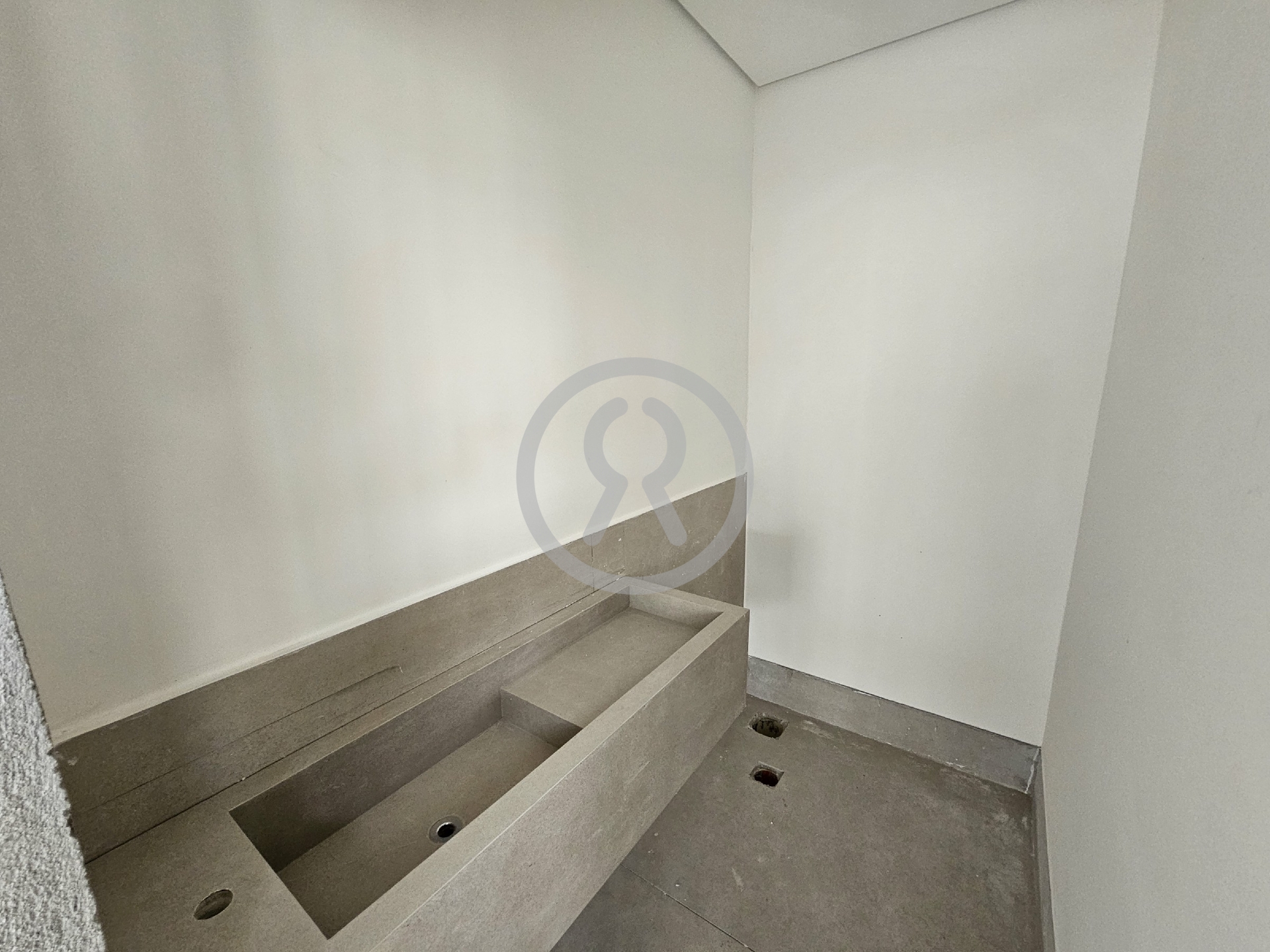 Apartamento à venda com 4 quartos, 230m² - Foto 17