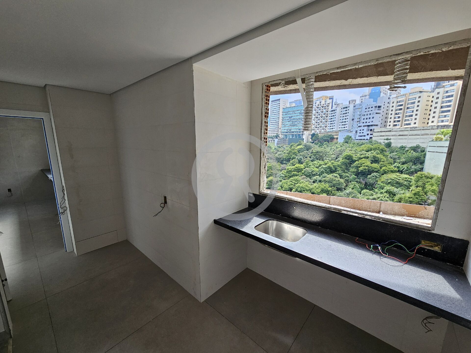 Apartamento à venda com 4 quartos, 230m² - Foto 24