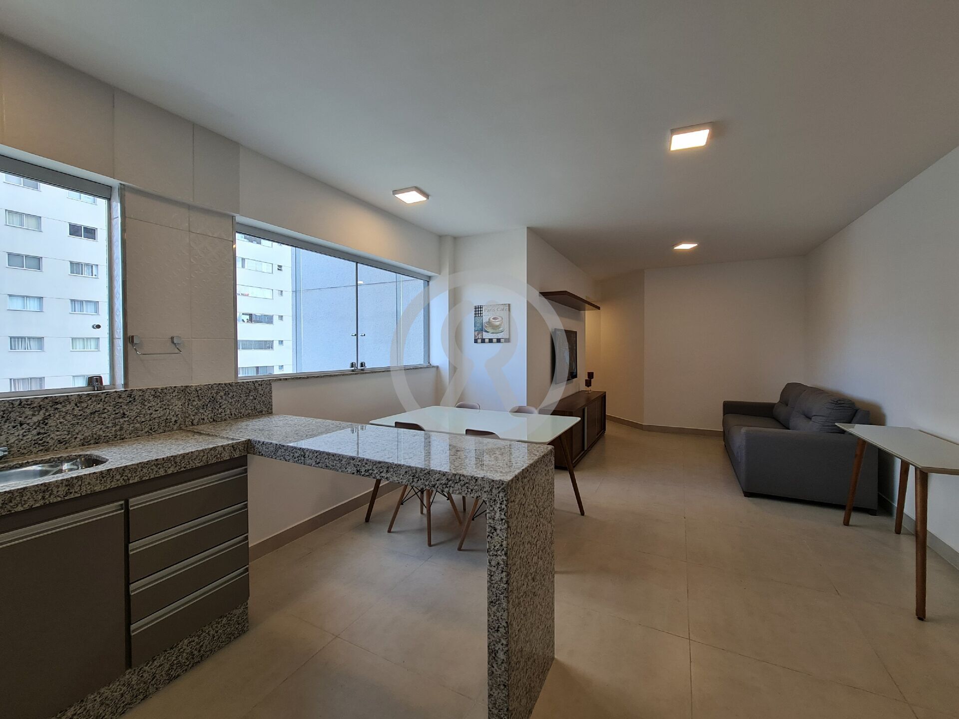 Apartamento para alugar com 2 quartos, 55m² - Foto 6