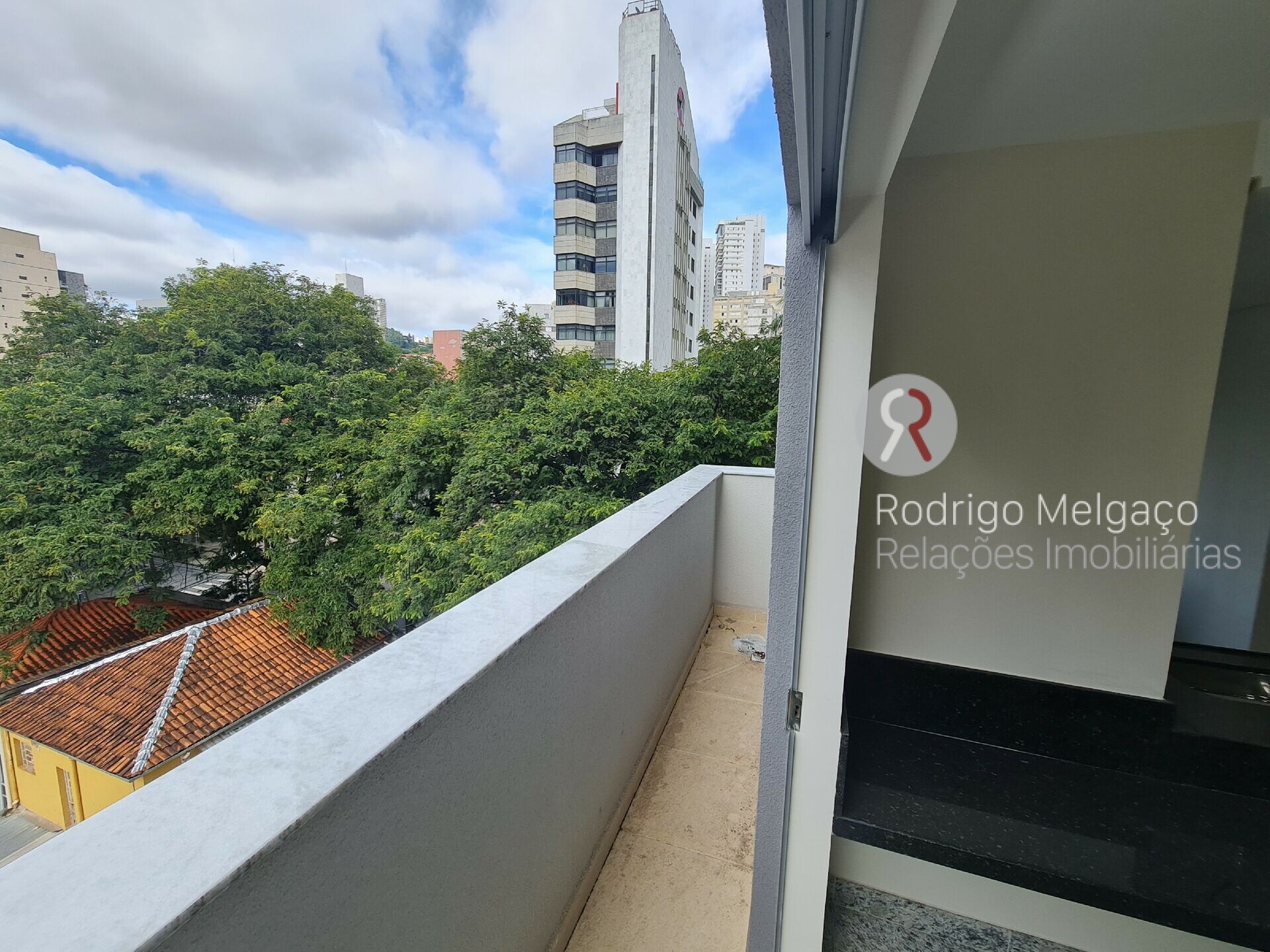 Apartamento à venda com 2 quartos, 51m² - Foto 11