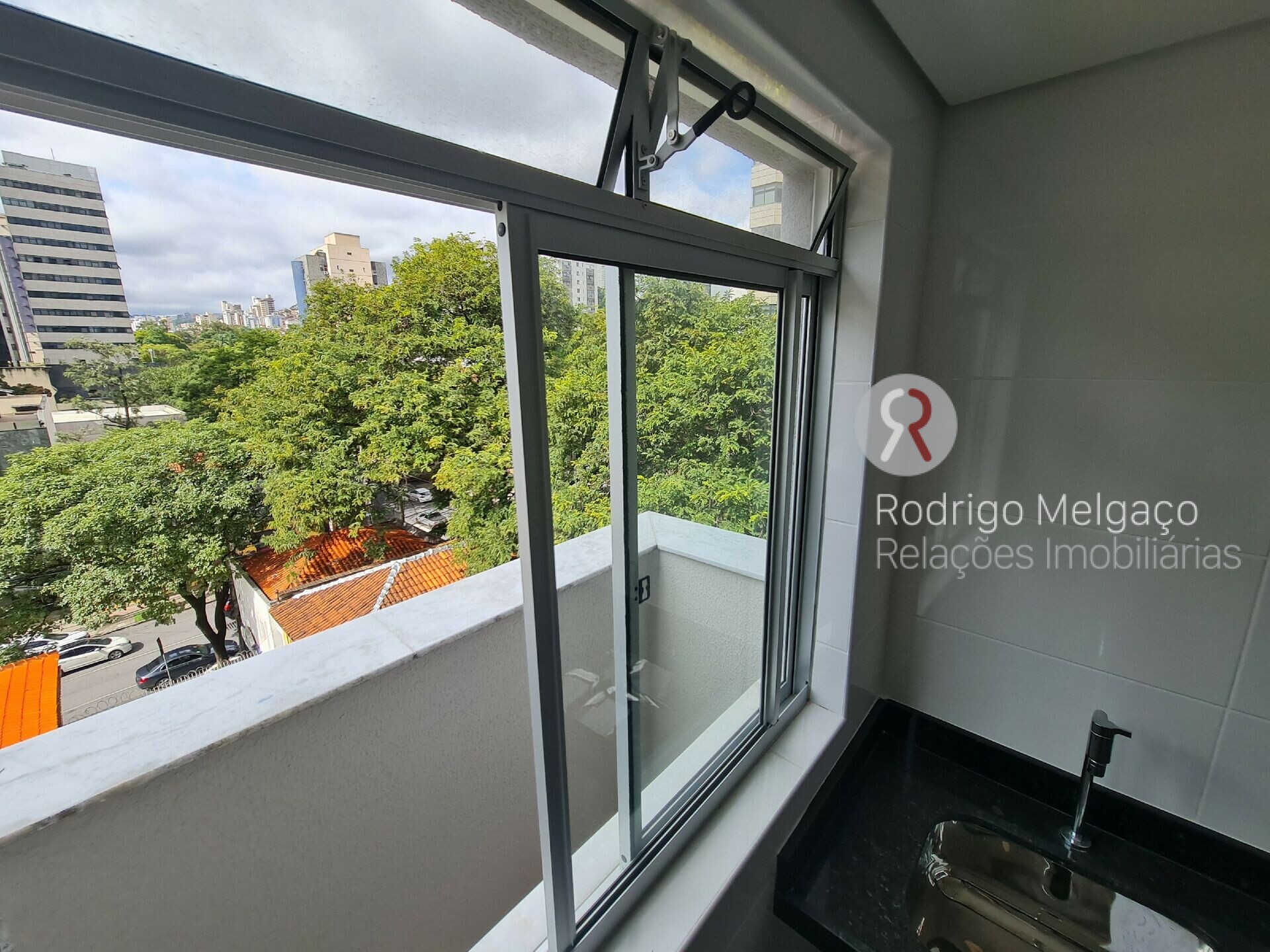 Apartamento à venda com 2 quartos, 51m² - Foto 25